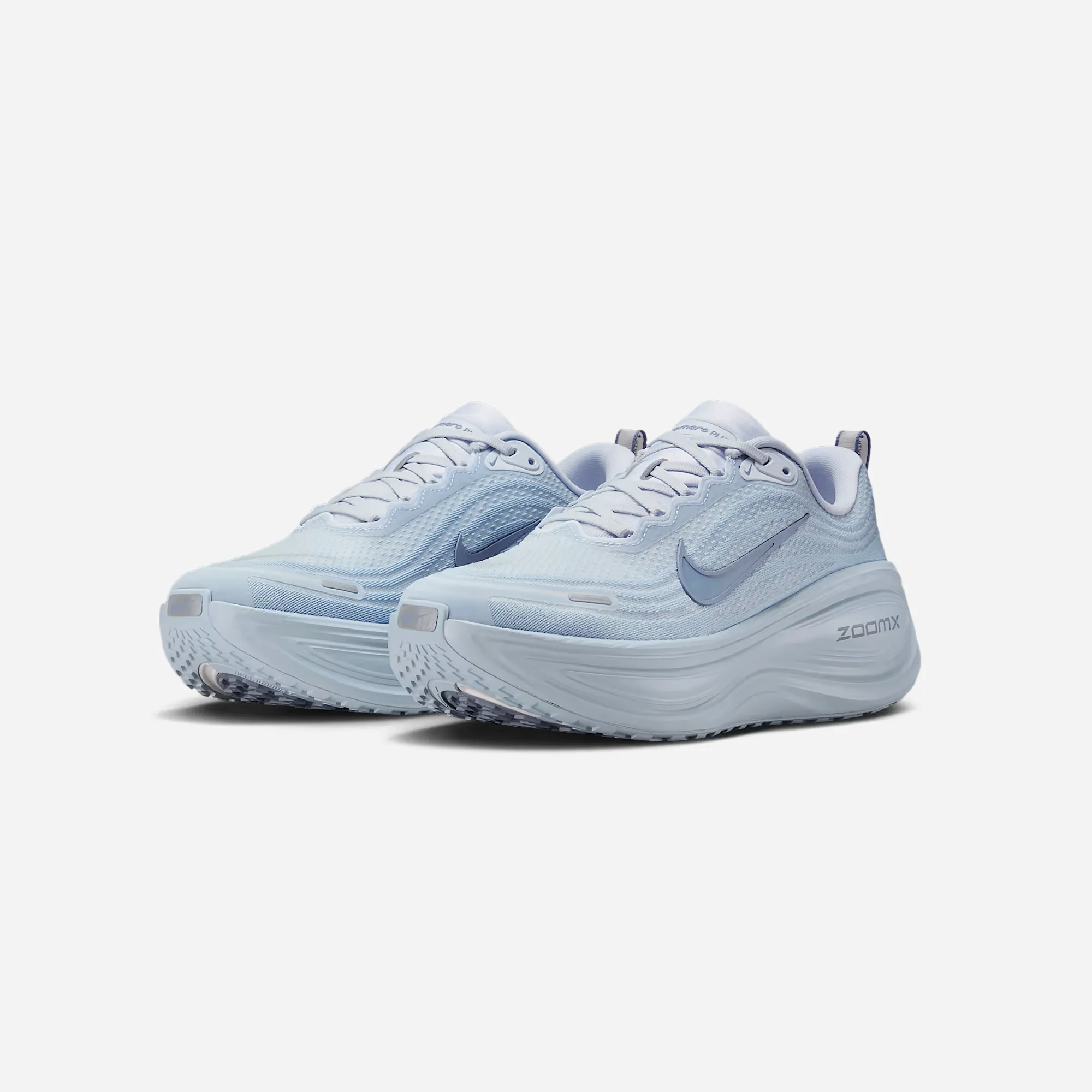 Nike Vomero Plus Football Grey/Light Armory Blue/Metallic Silver/Ashen Slate All-Purpose Use Flexible Midsole Shank