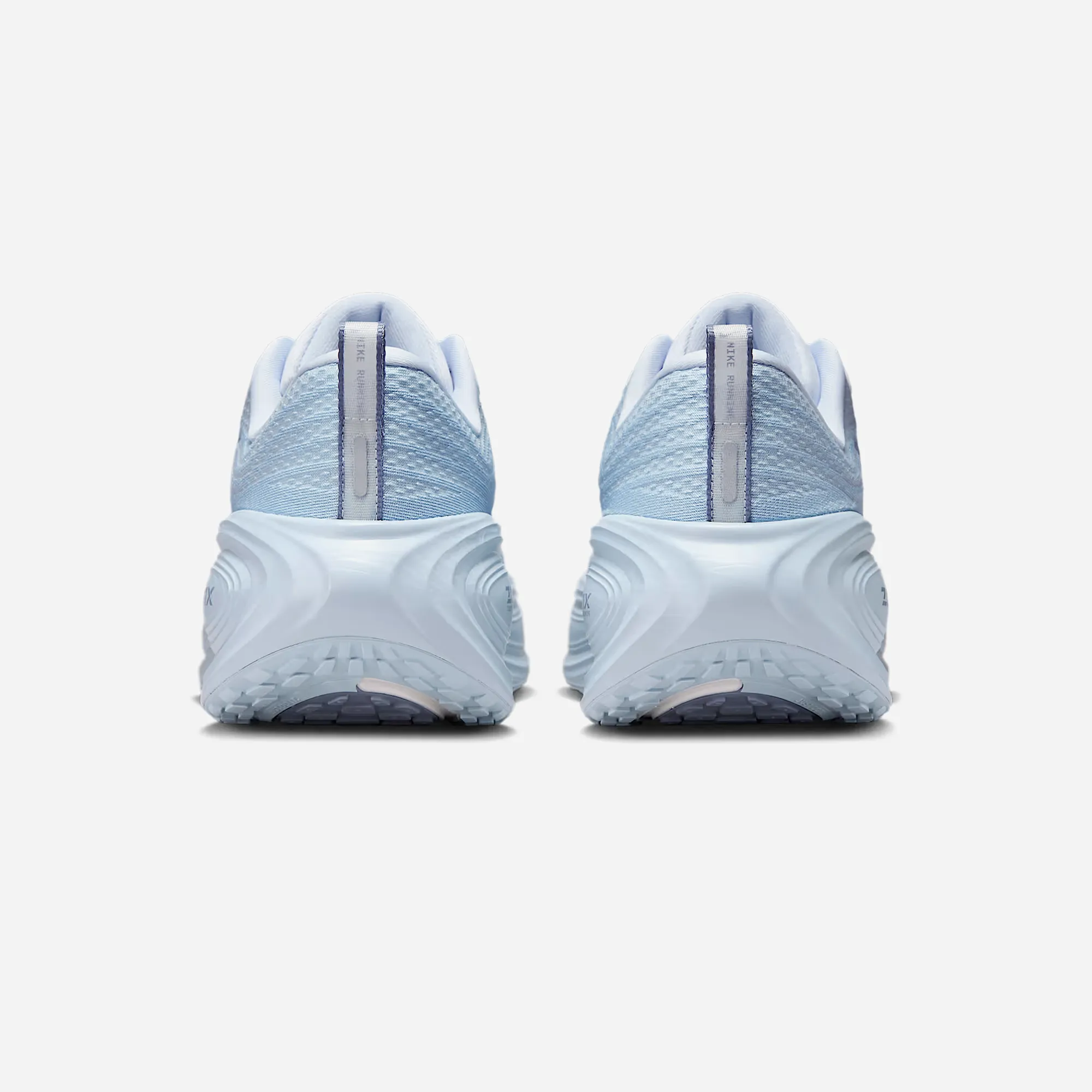 Nike Vomero Plus Football Grey/Light Armory Blue/Metallic Silver/Ashen Slate Minimalist Footwear Design Responsive Footbed