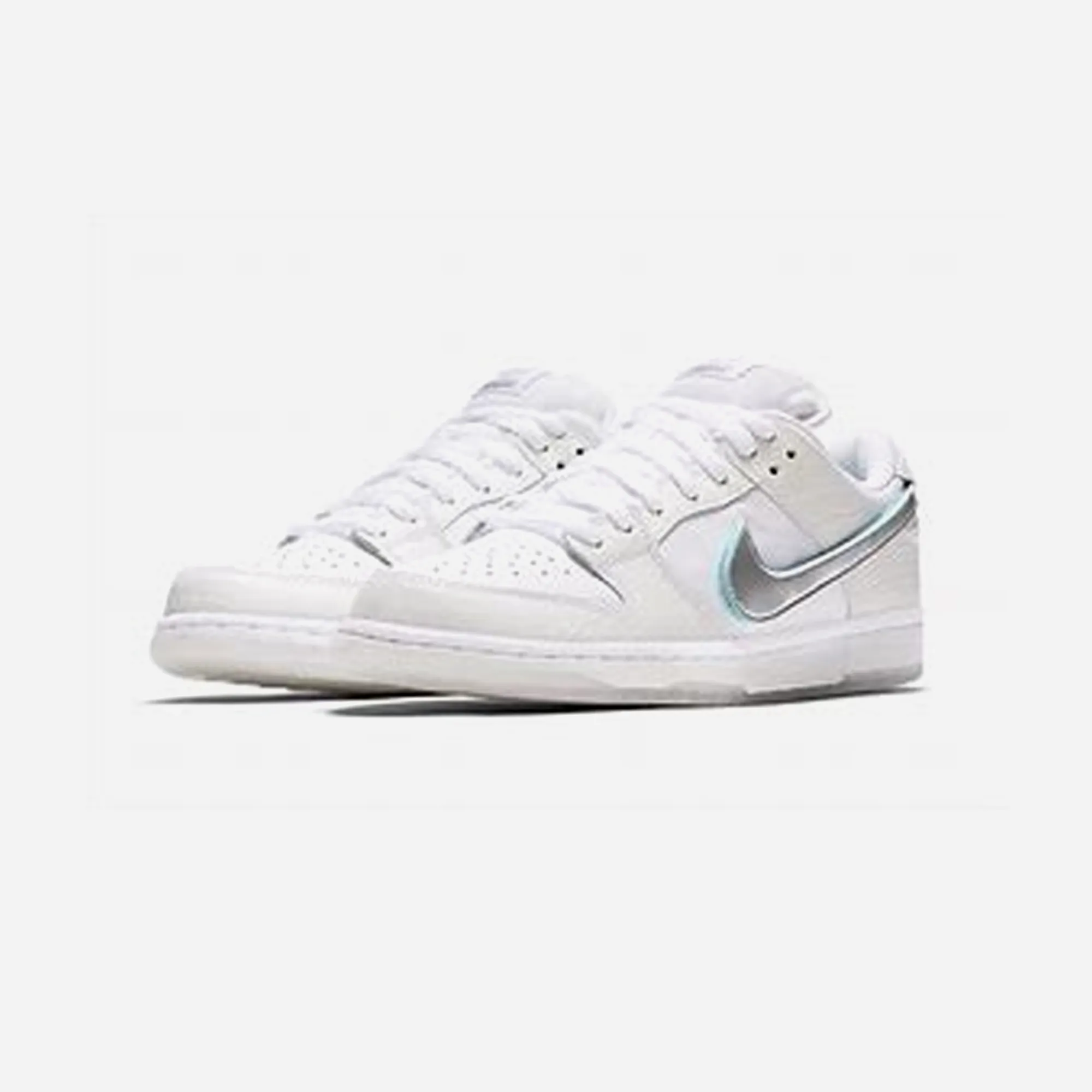 Nike Sb Dunk Low Diamond Supply Co.White Diamond Minimalist Design Urban Style