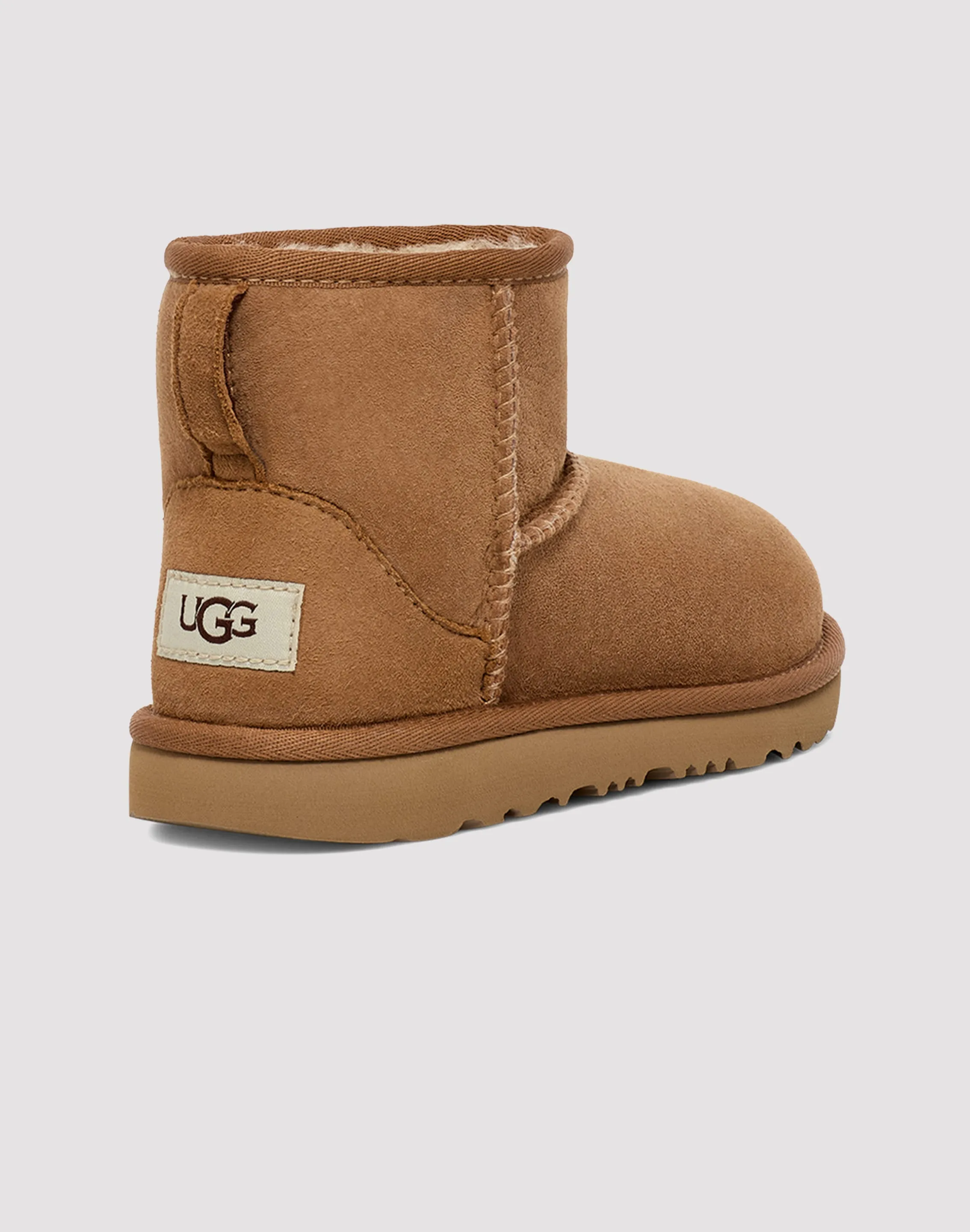 slim fit UGG Classic Mini II Preschool Girls' "Chestnut" Boot