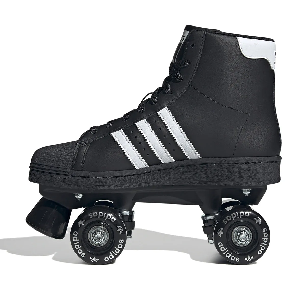 Superstar 82 Skate 'Black White' Event Mode