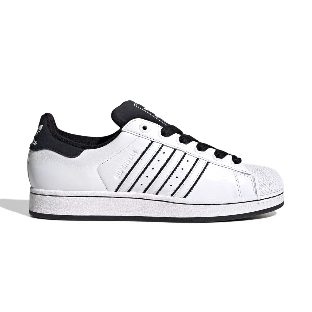Flexibility Feature Superstar II 'White White Black'