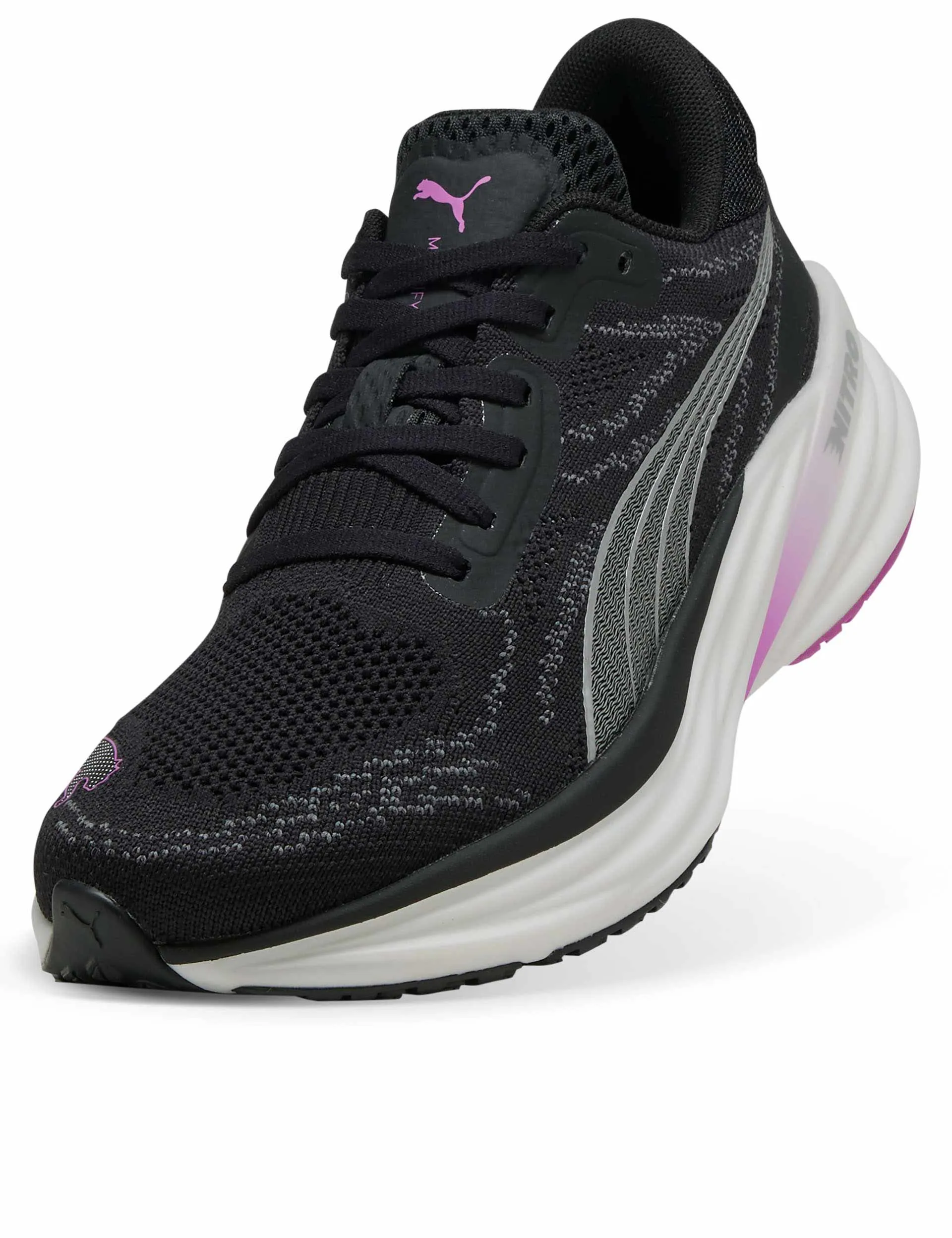 Magnify NITRO 2 Shoes - Black/Pure Magenta Long Commute Blown Rubber Outsole
