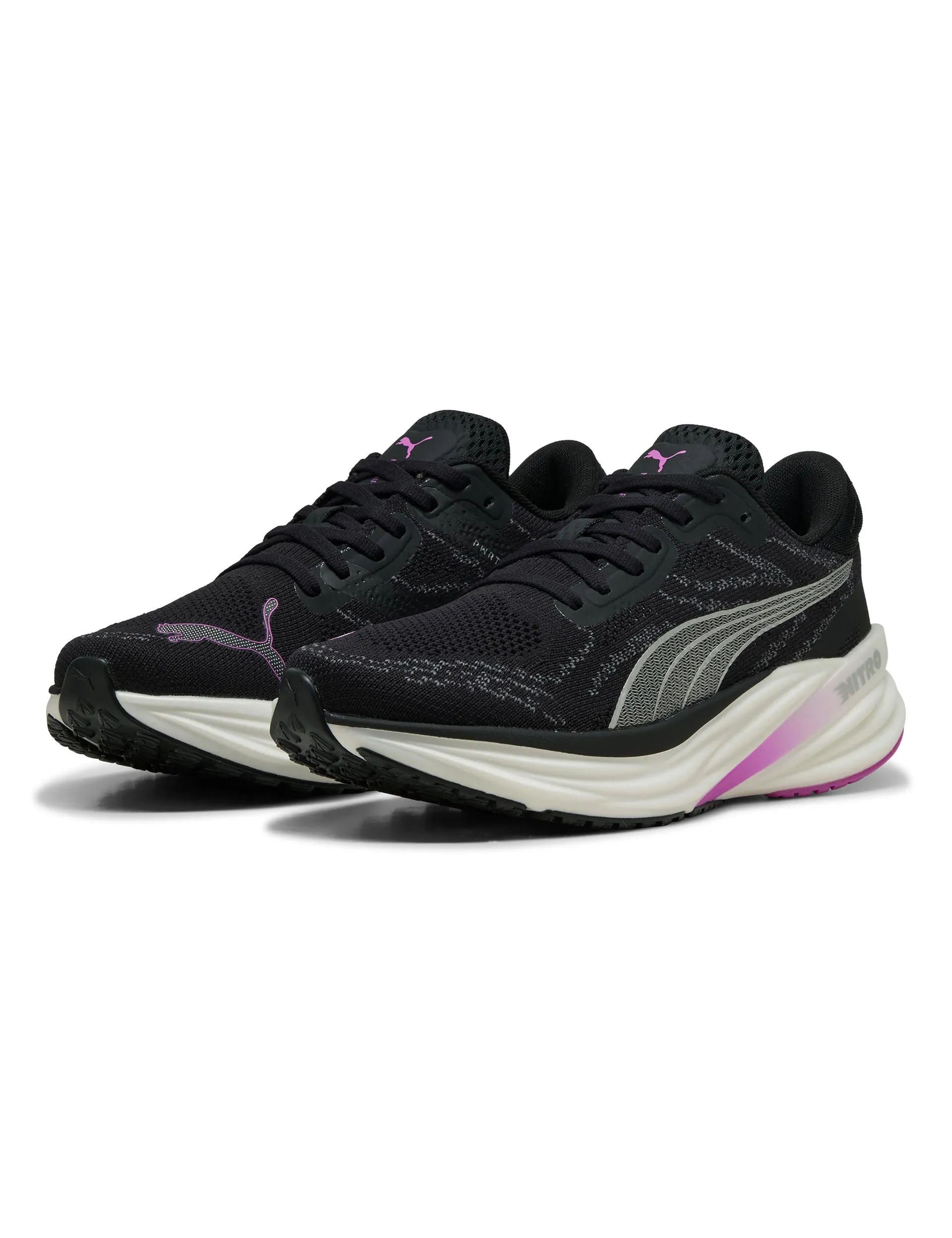 Magnify NITRO 2 Shoes - Black/Pure Magenta running hats
