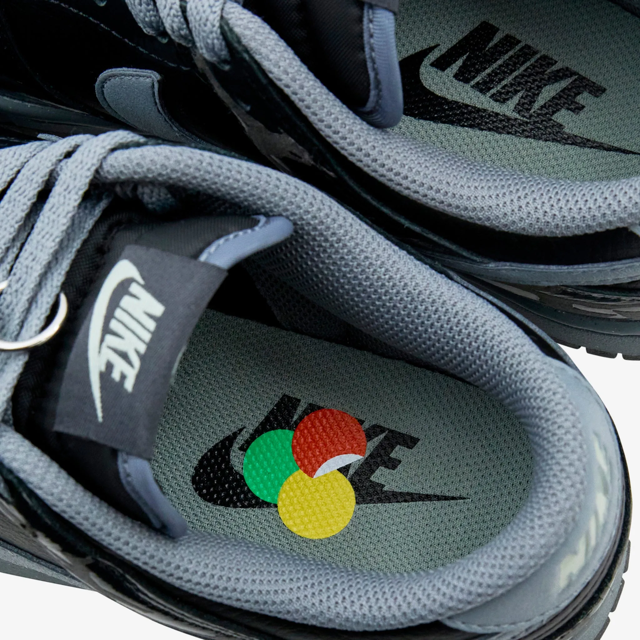 Dunk Low Retro 'Berlin' Off Noir | Cool Grey | Black | Jade Horizon Family Meet