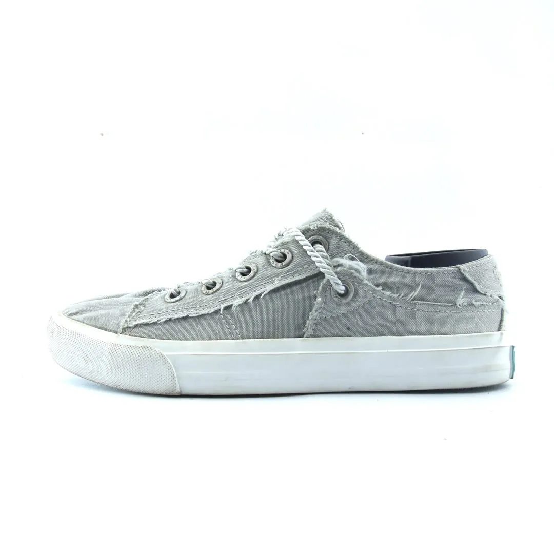 Neutral Wear Calm Hike BLOWFISH MALIBU