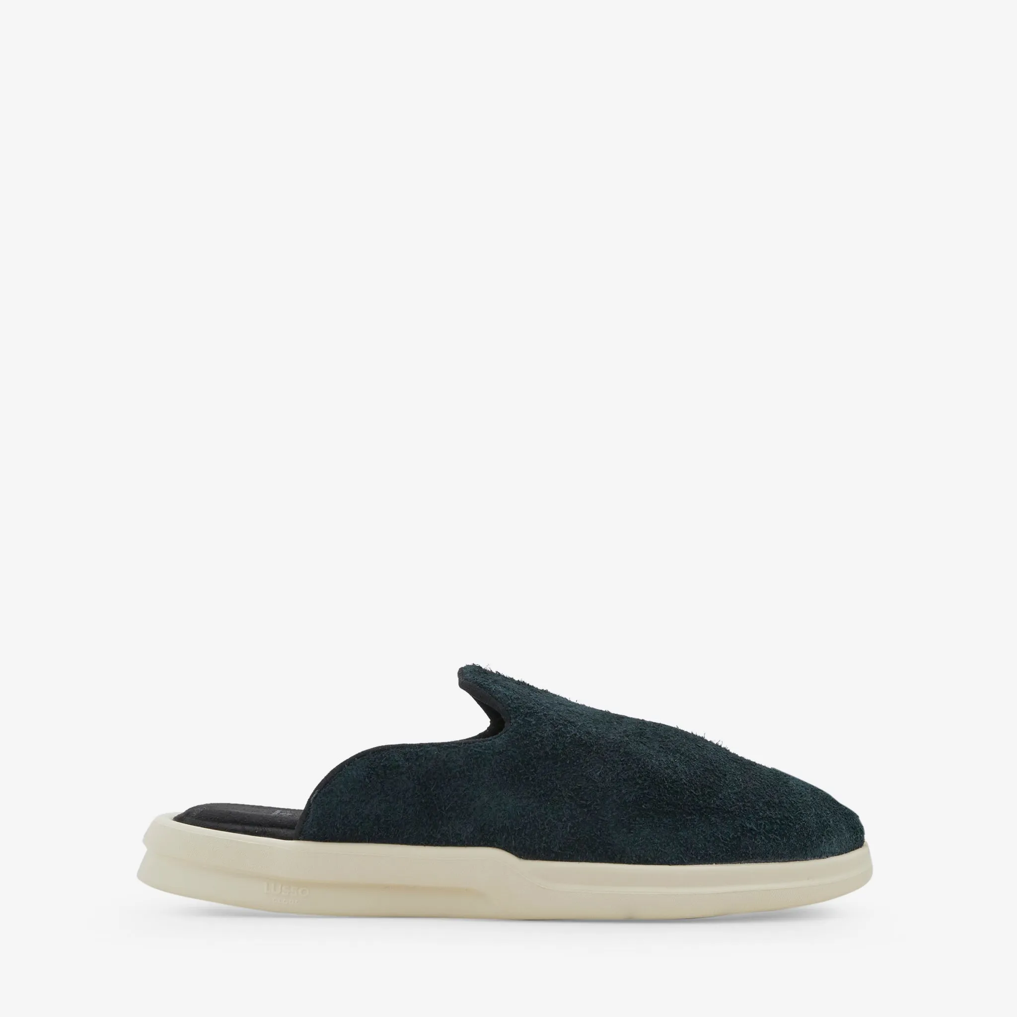 Pelli Hairy Suede Jet Black | Shortbread Indoor style