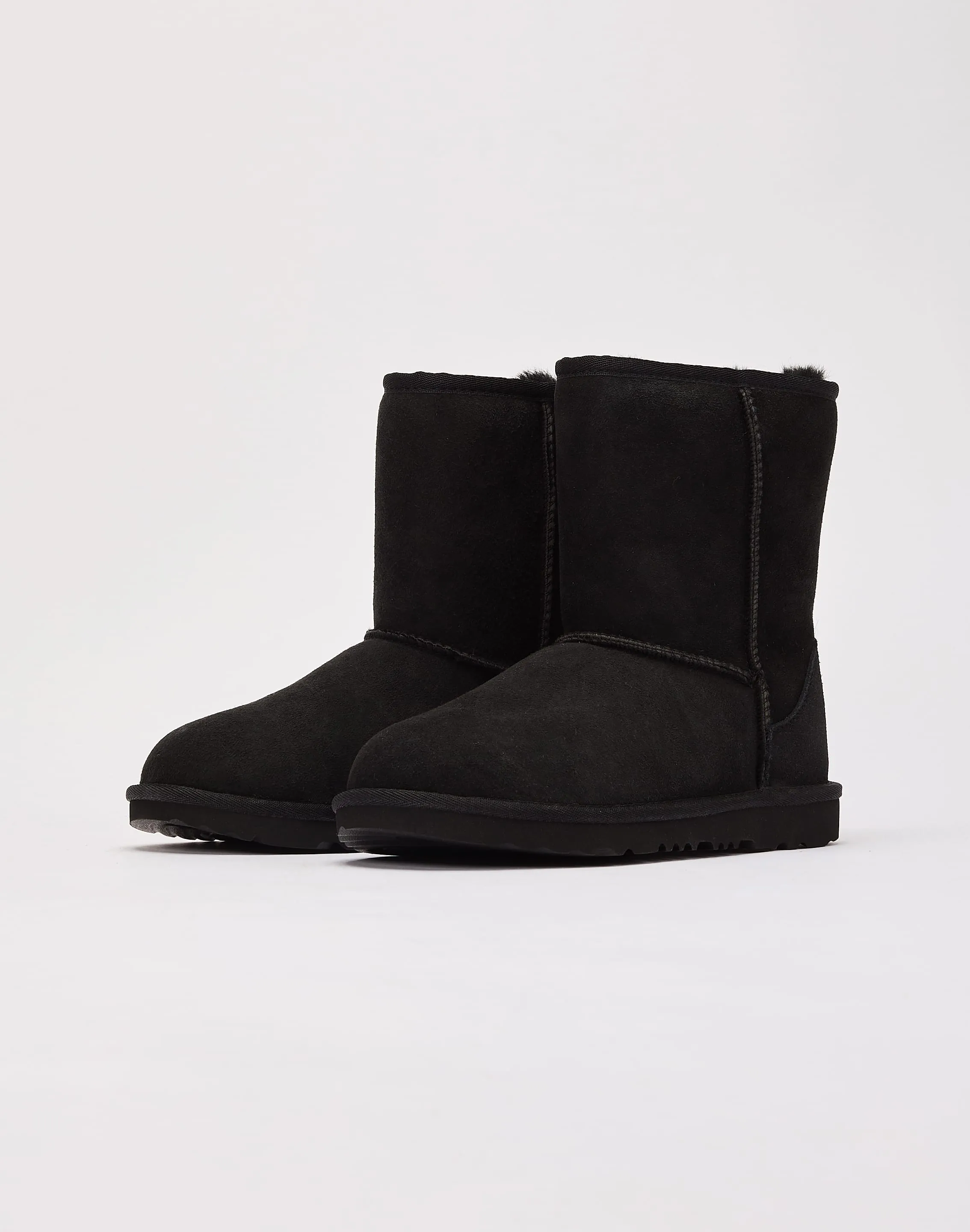 UGG Classic II Boots Grade-School All Gender