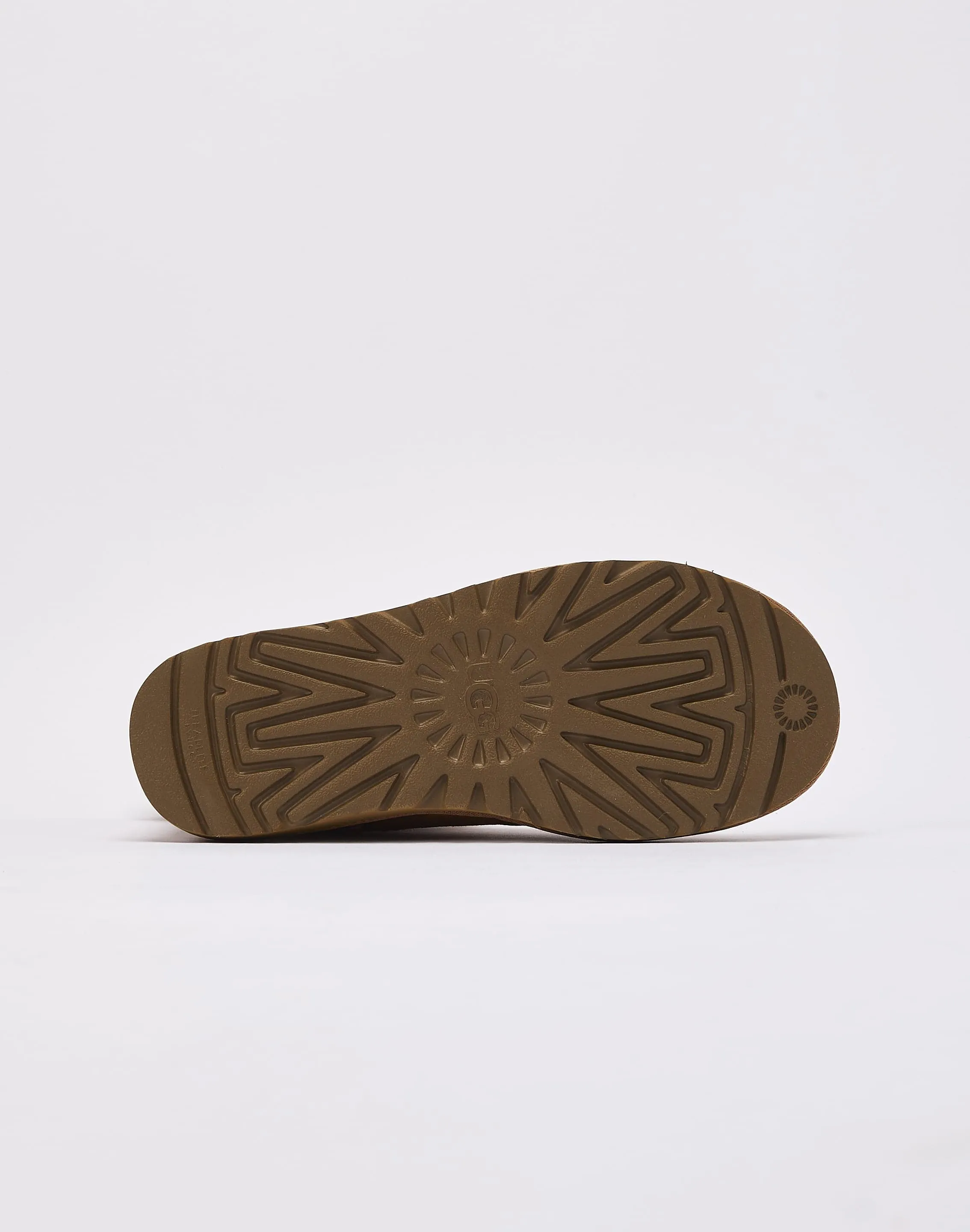 Abrasion resistant UGG Classic Short II Boots