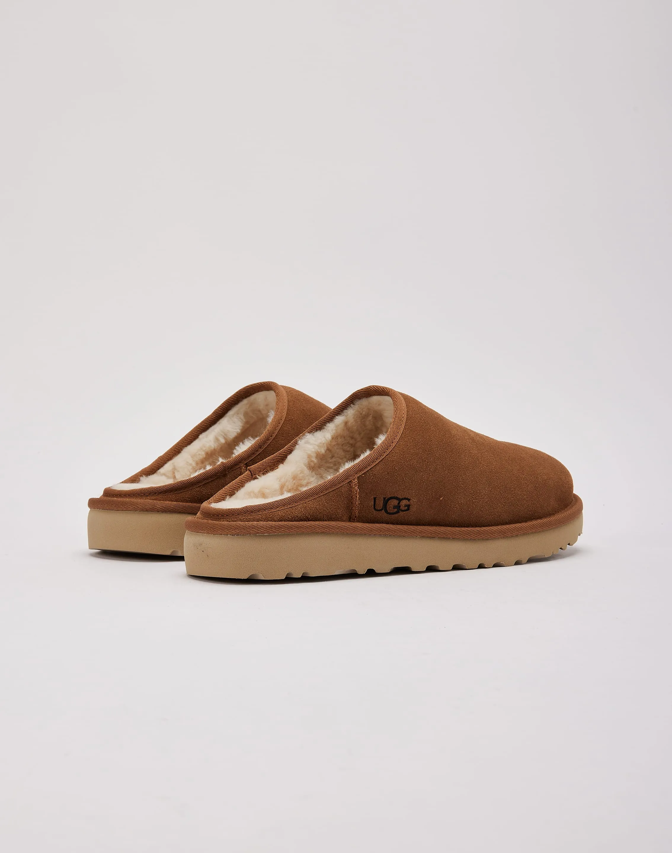 Park Date Foot Support Shoes UGG Classic Slip-On