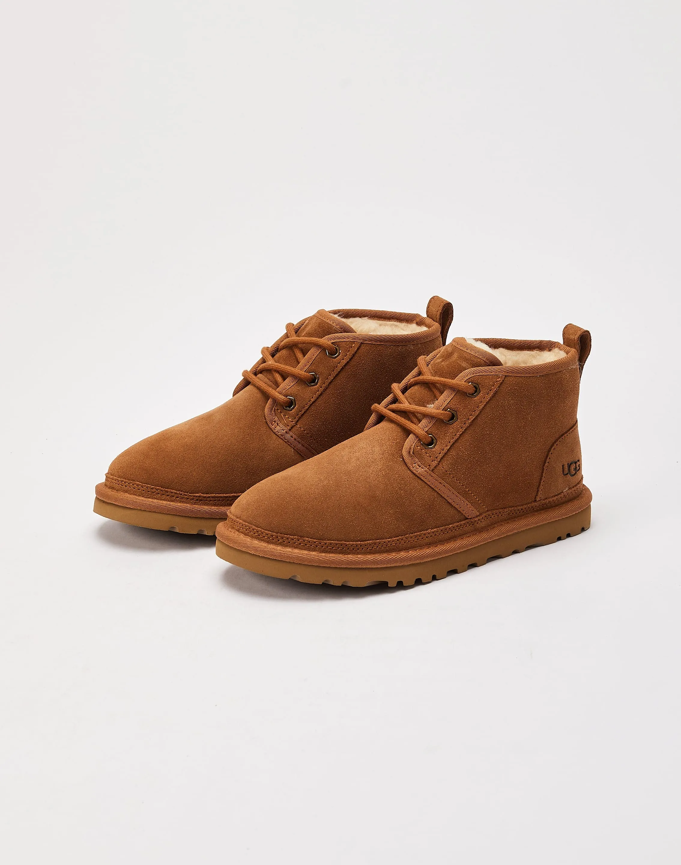 Deep Grooves Lace Closure UGG Neumel Boots