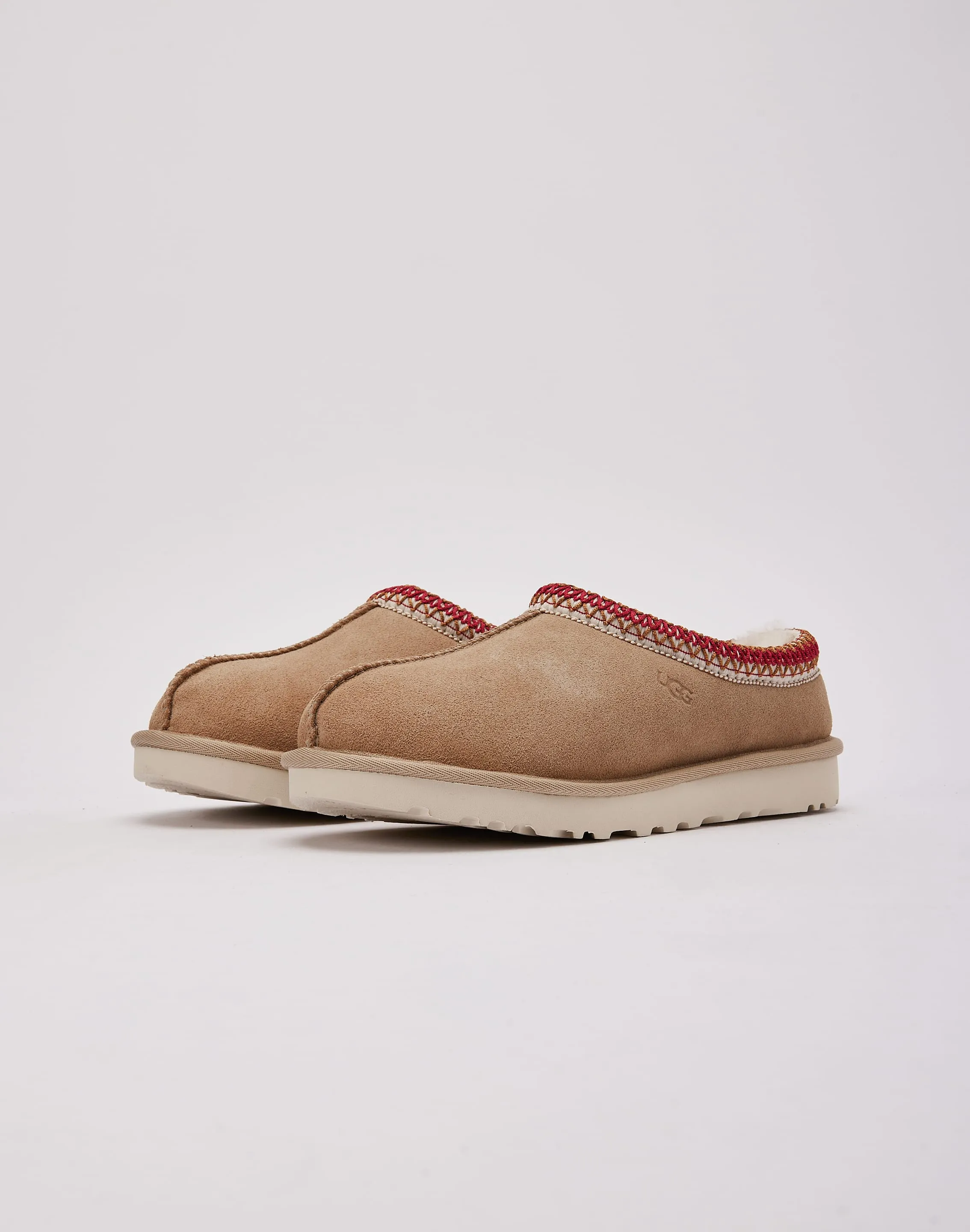 Glam support soccer players - specific benefits UGG Tasman II Slippers