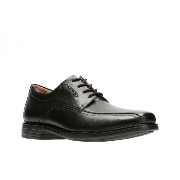 Un Kenneth Way padded sole