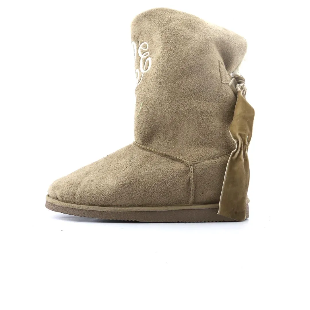 Lasting Comfort Compact Build MARLEYLILLY .