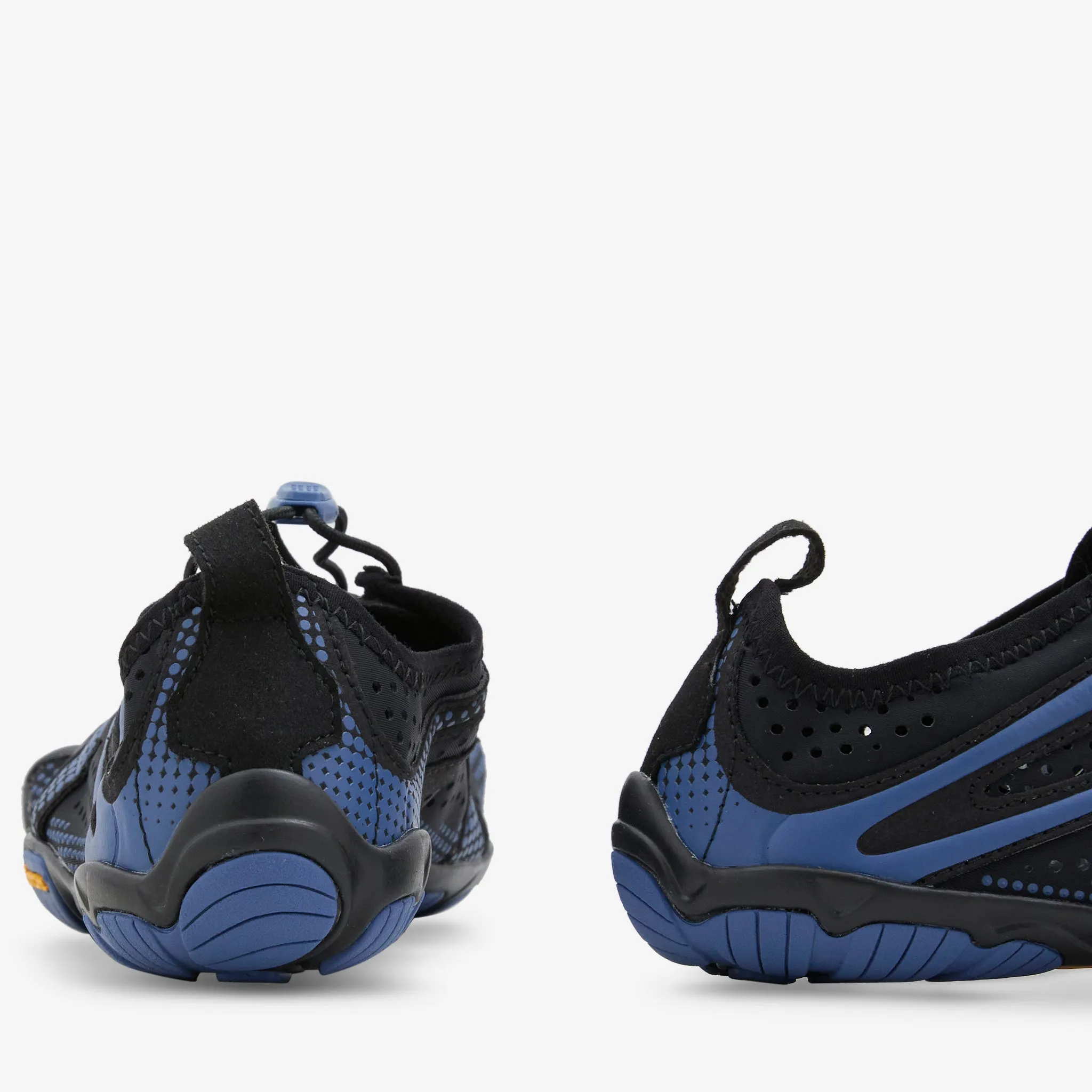 Soft Material V-Run Black | Blue