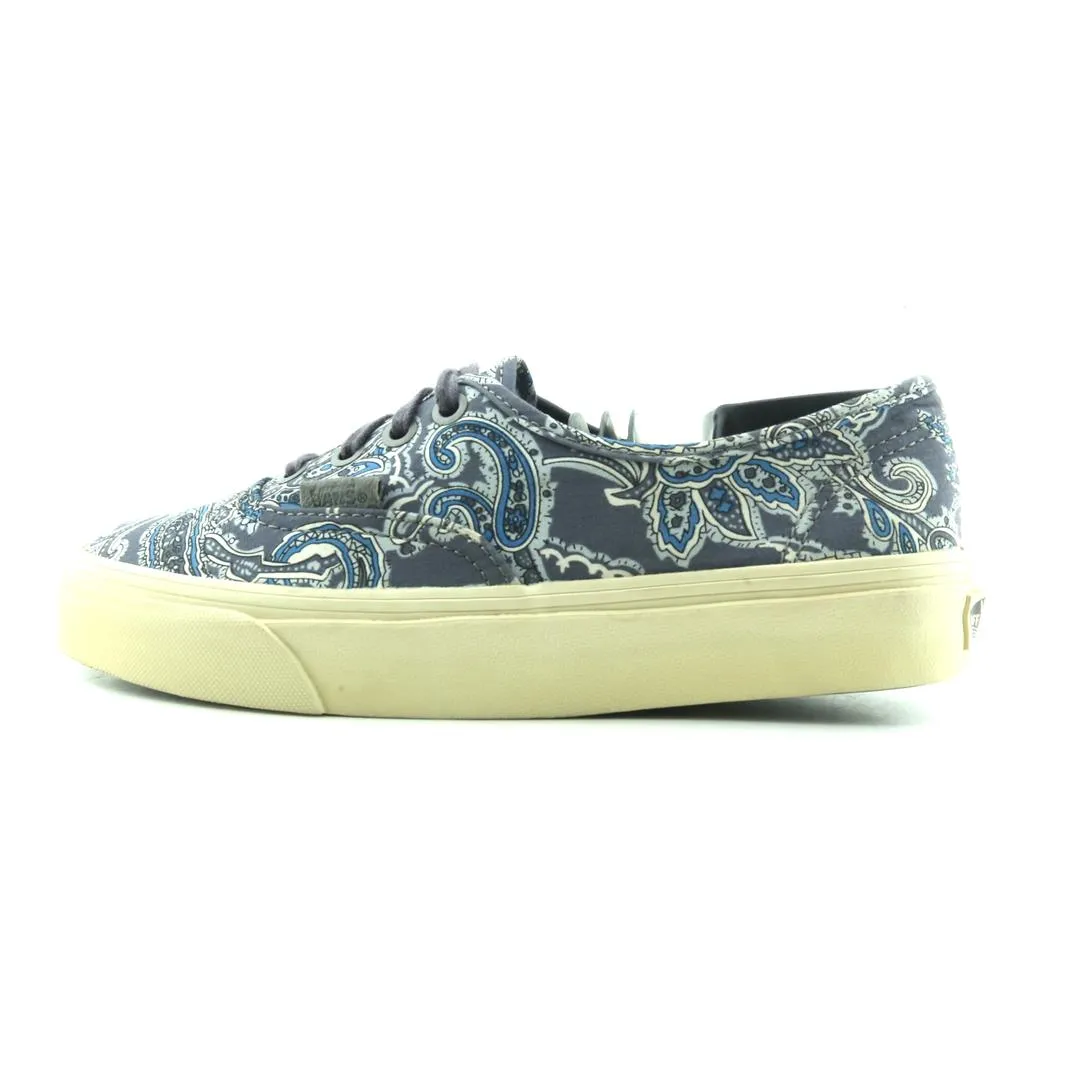 VANS AUTHENTIC Relaxed Feel ShockAbsorbing