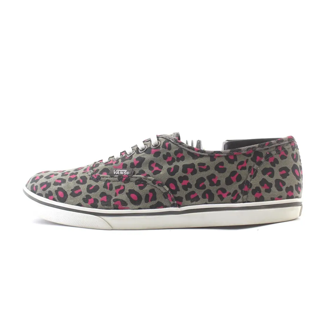 Cross Town VANS AUTHENTIC