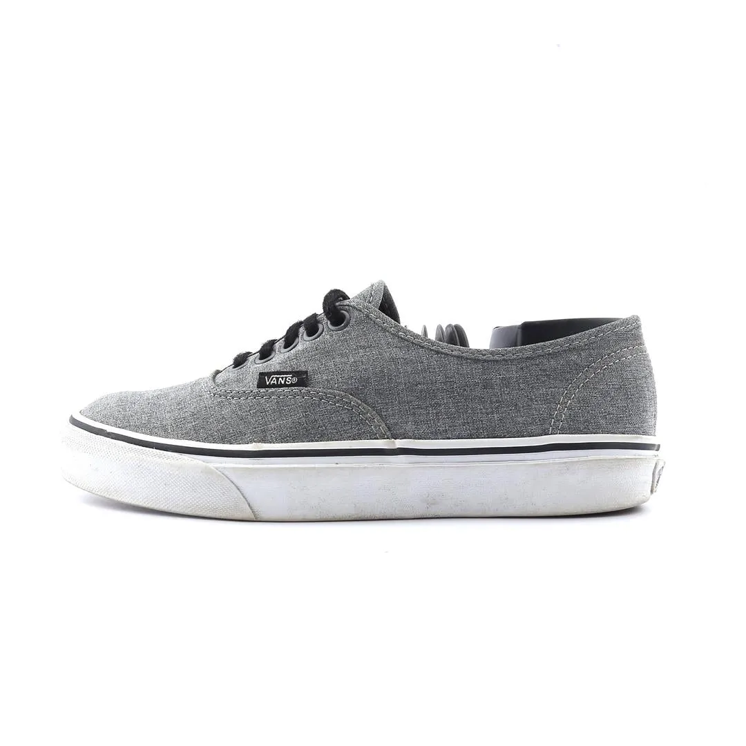VANS AUTHENTIC Peak Path Route Step