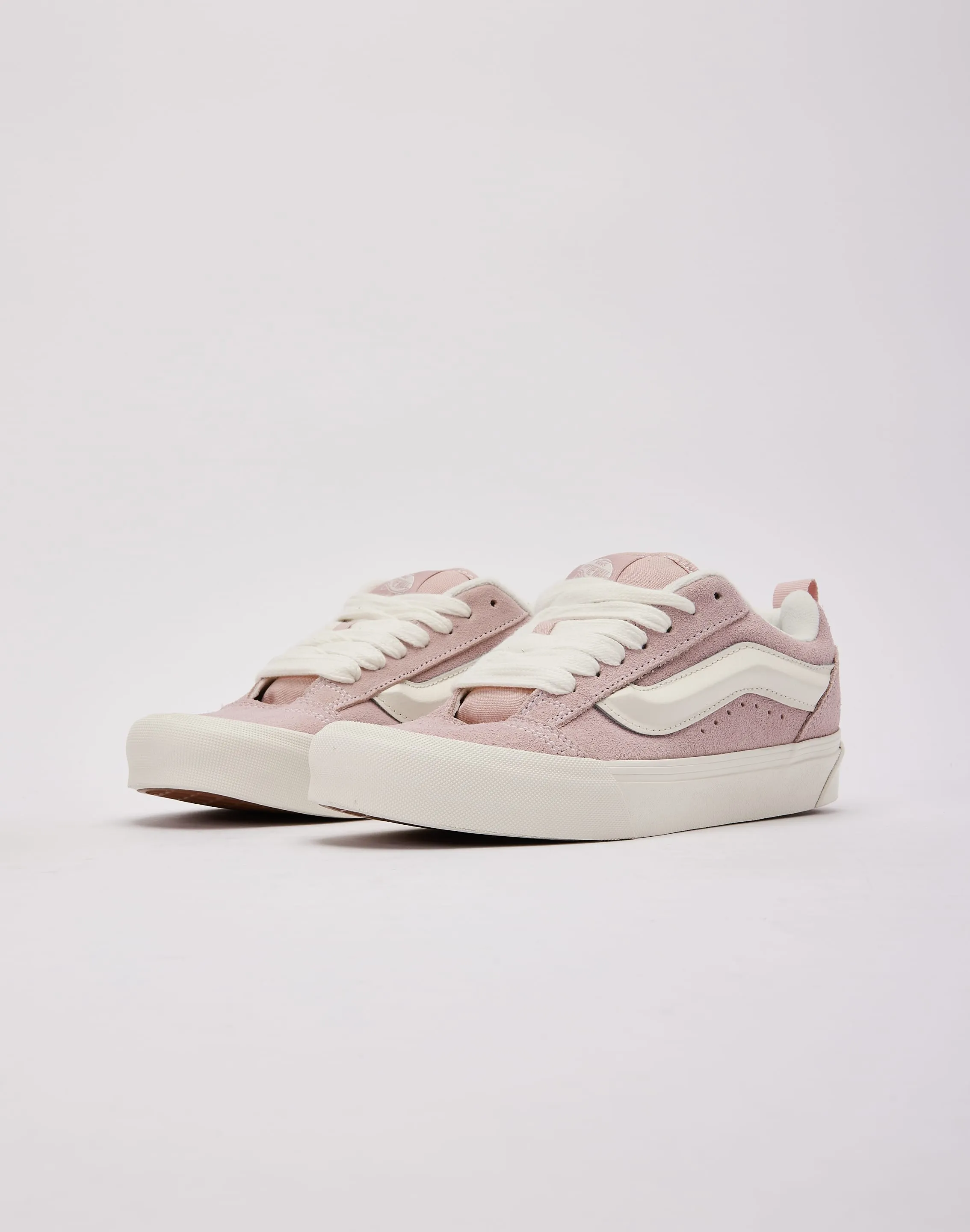 Vans Knu Skool Cushioned arch Trend-setting sole