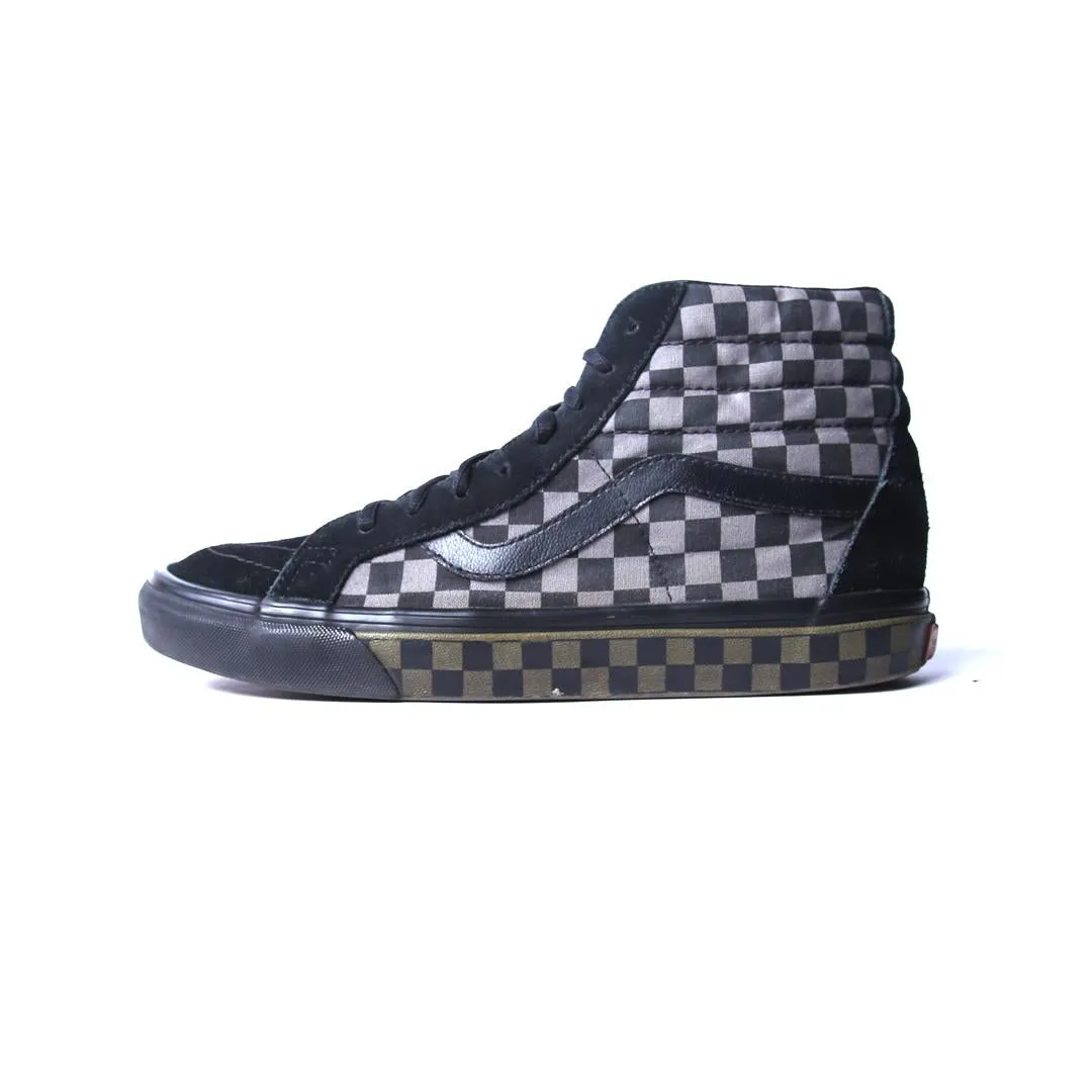 Retro Styling Fashion-forward comfort VANS SK8-HI