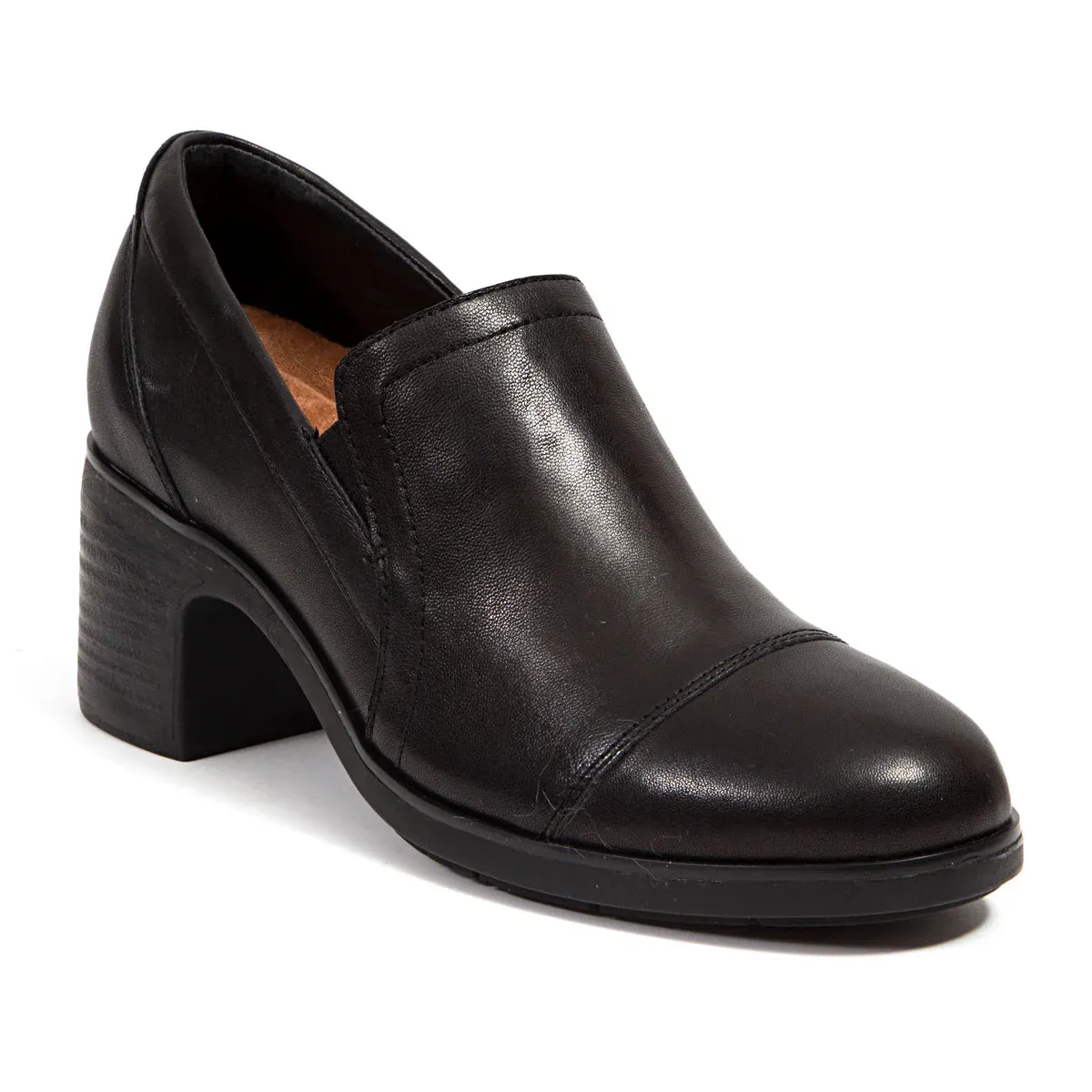 Vaughn Timeless Chic