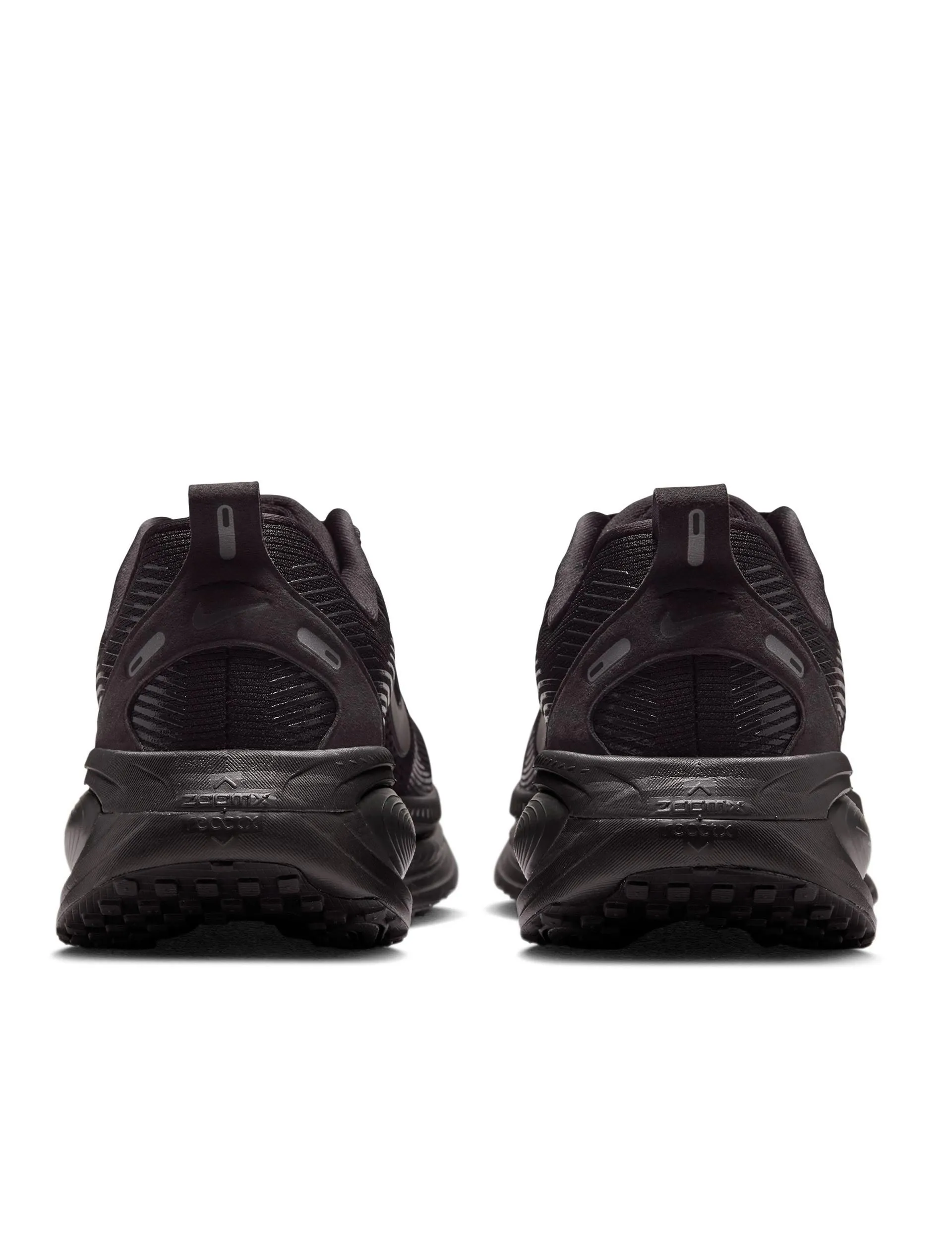 leather - upper - feature shoes Vomero 18 Running Shoes - Black/Dark Smoke Grey/Light Smoke Grey
