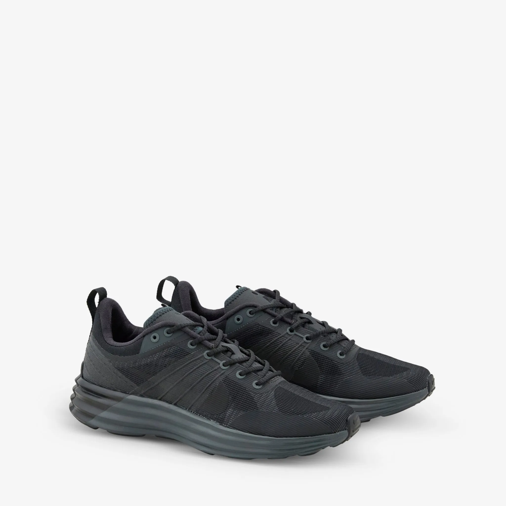 Lunar Roam Dark Smoke Grey | Black | Dark Smoke Grey Sustainable Choice