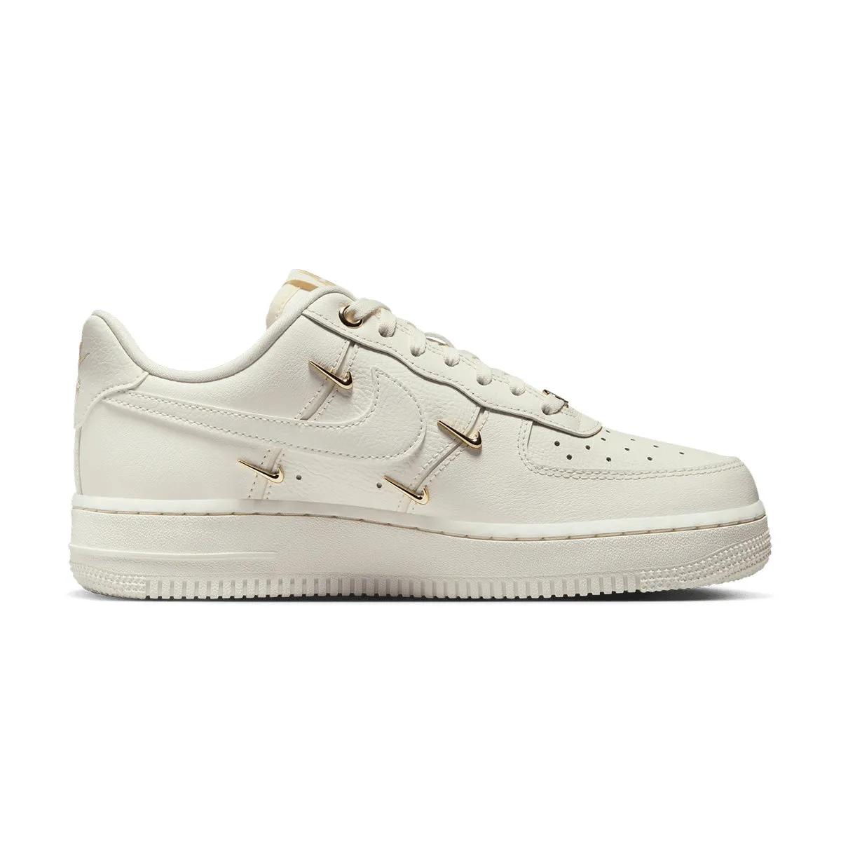 Desert Path Wmns Air Force 1 '07 LX 'Sail Metallic Gold'