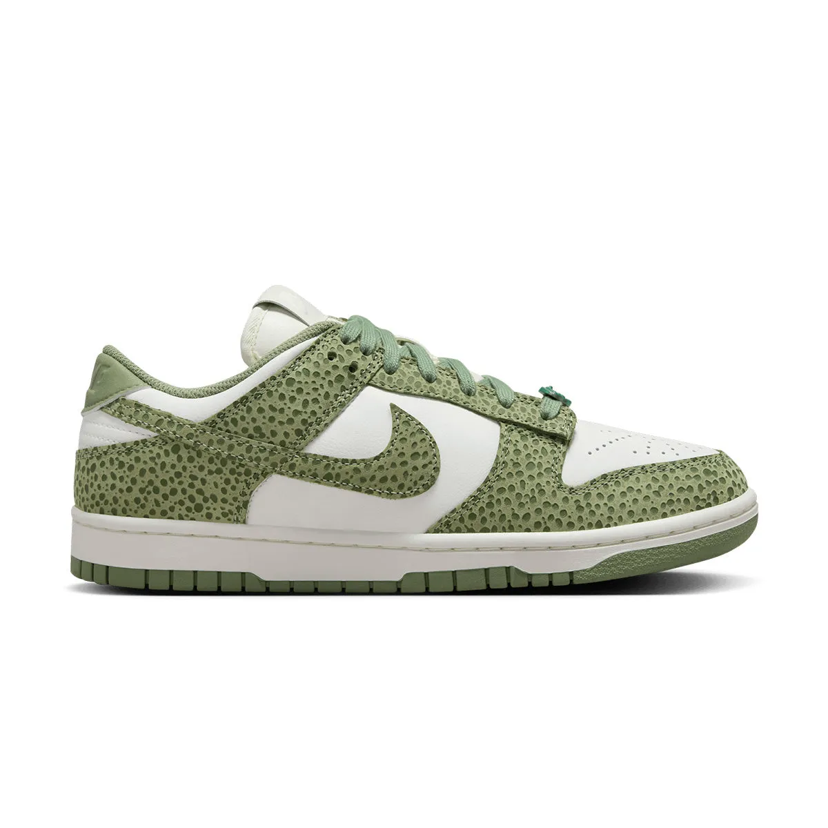 Sky Blue Wmns Dunk Low Premium 'Safari Honeydew'