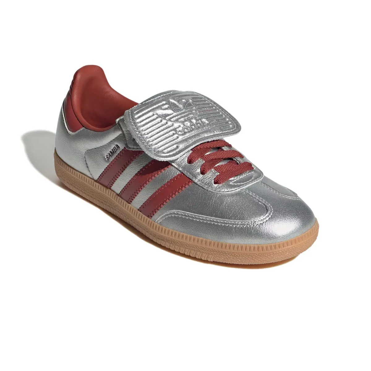 Wmns Samba Long Tongue 'Silver Metallic Preloved Ruby' group walk Block Walk