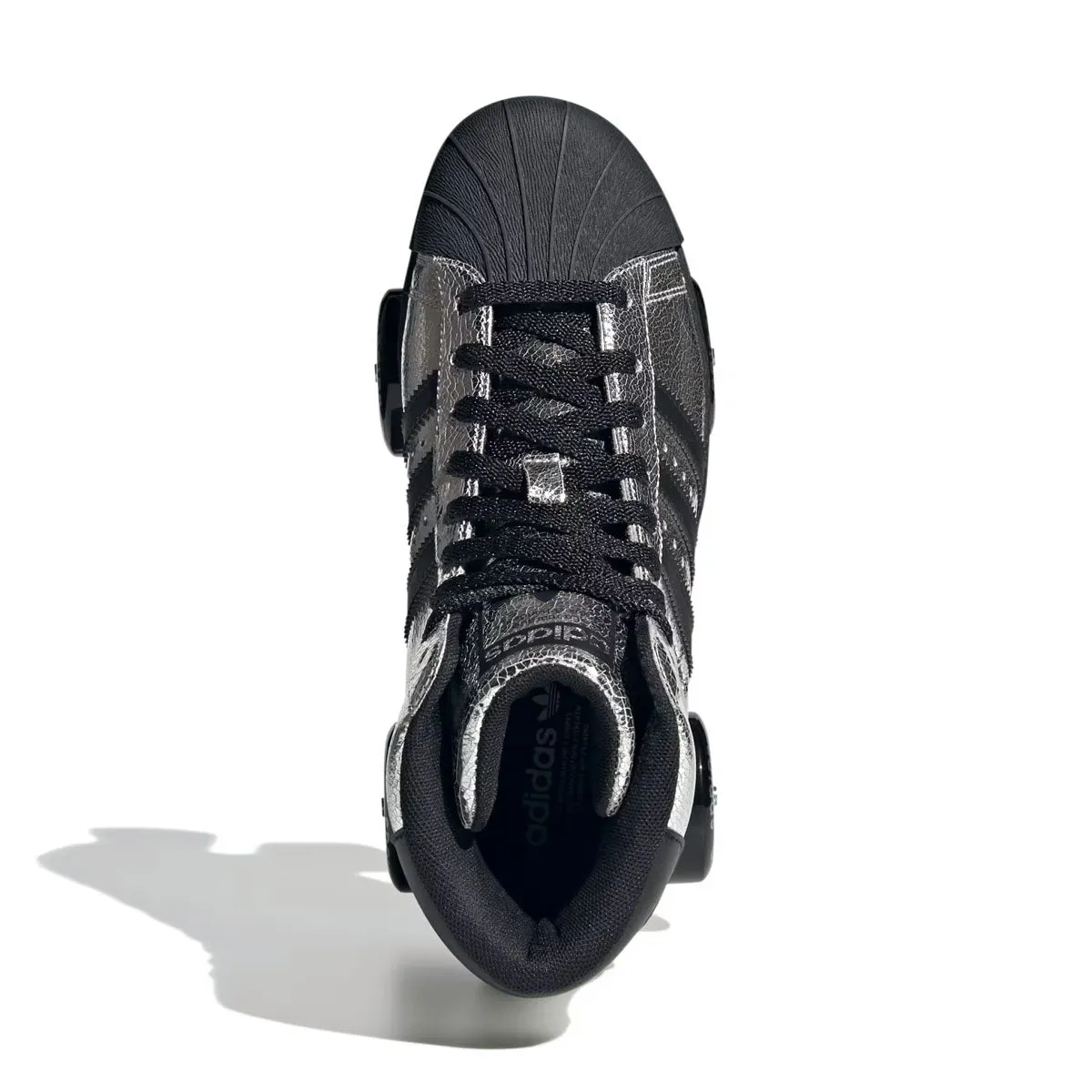 Wmns Superstar 82 Roller Skates 'Silver Metallic Core Black' Road grip Celebrity Vibe