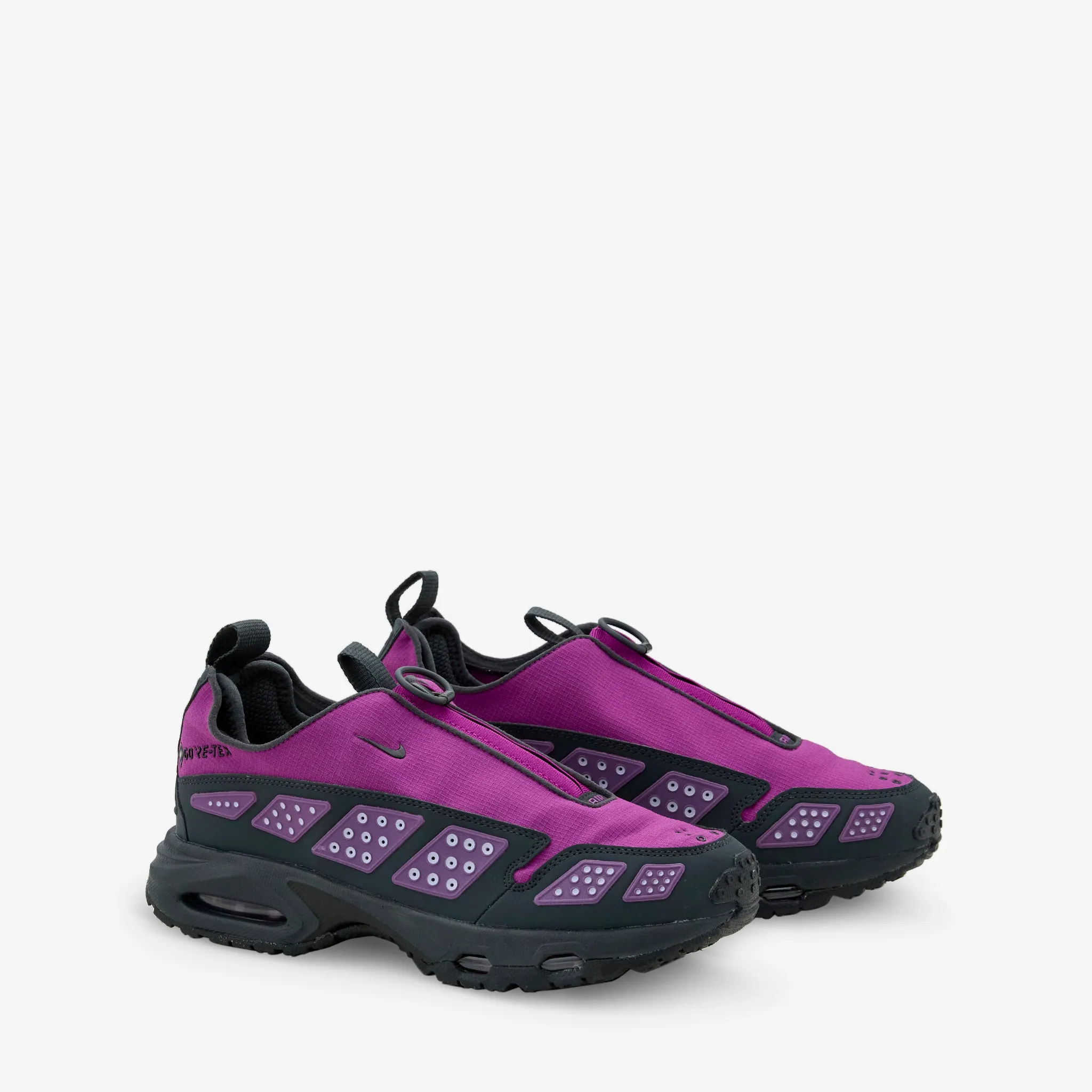 Women's Air Max SNDR GTX Bold Berry | Dark Smoke Grey | Ghost | Black Arch Care