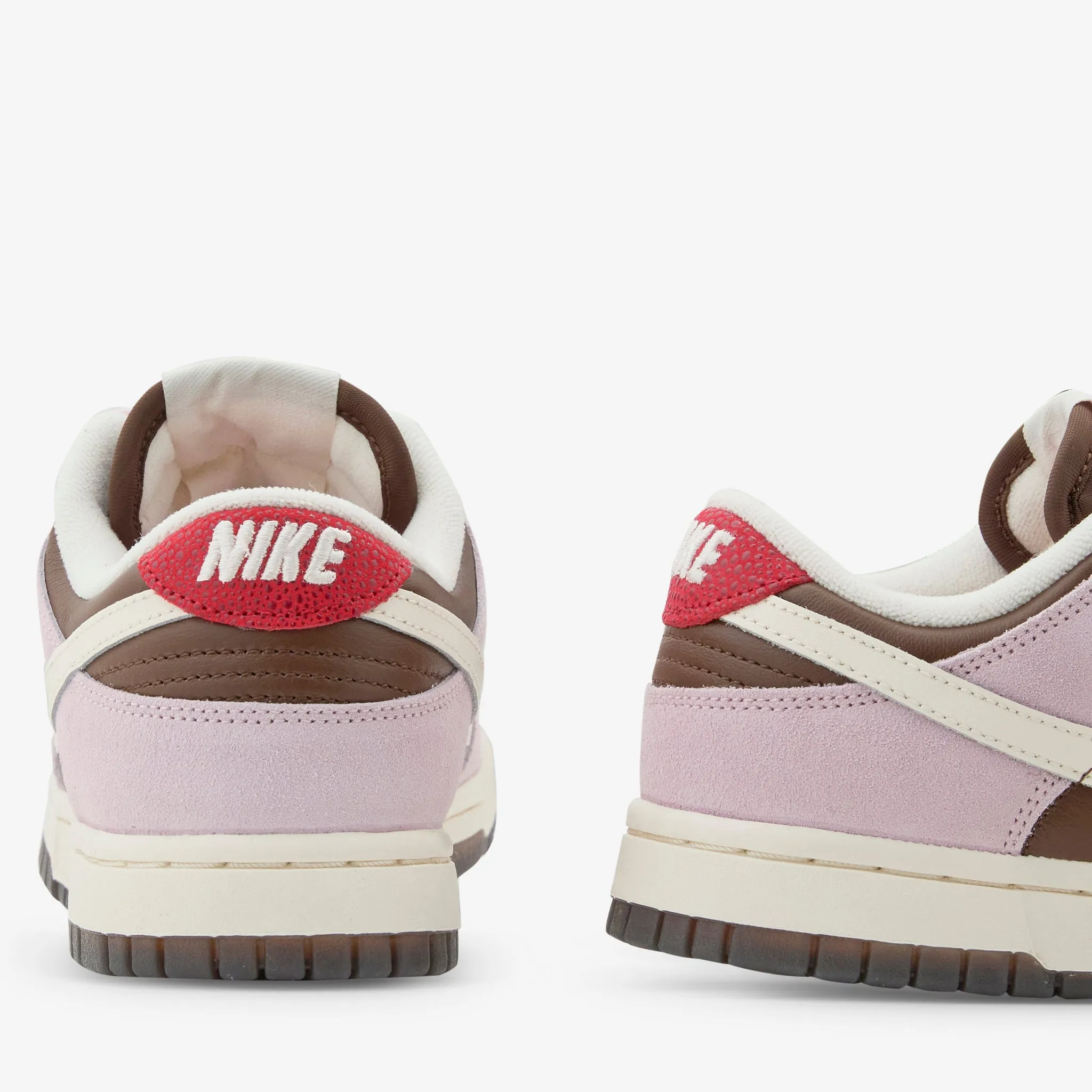 Women's Dunk Low Cacao Wow | Pale Ivory | Pink Foam Tidy look Cool Shape