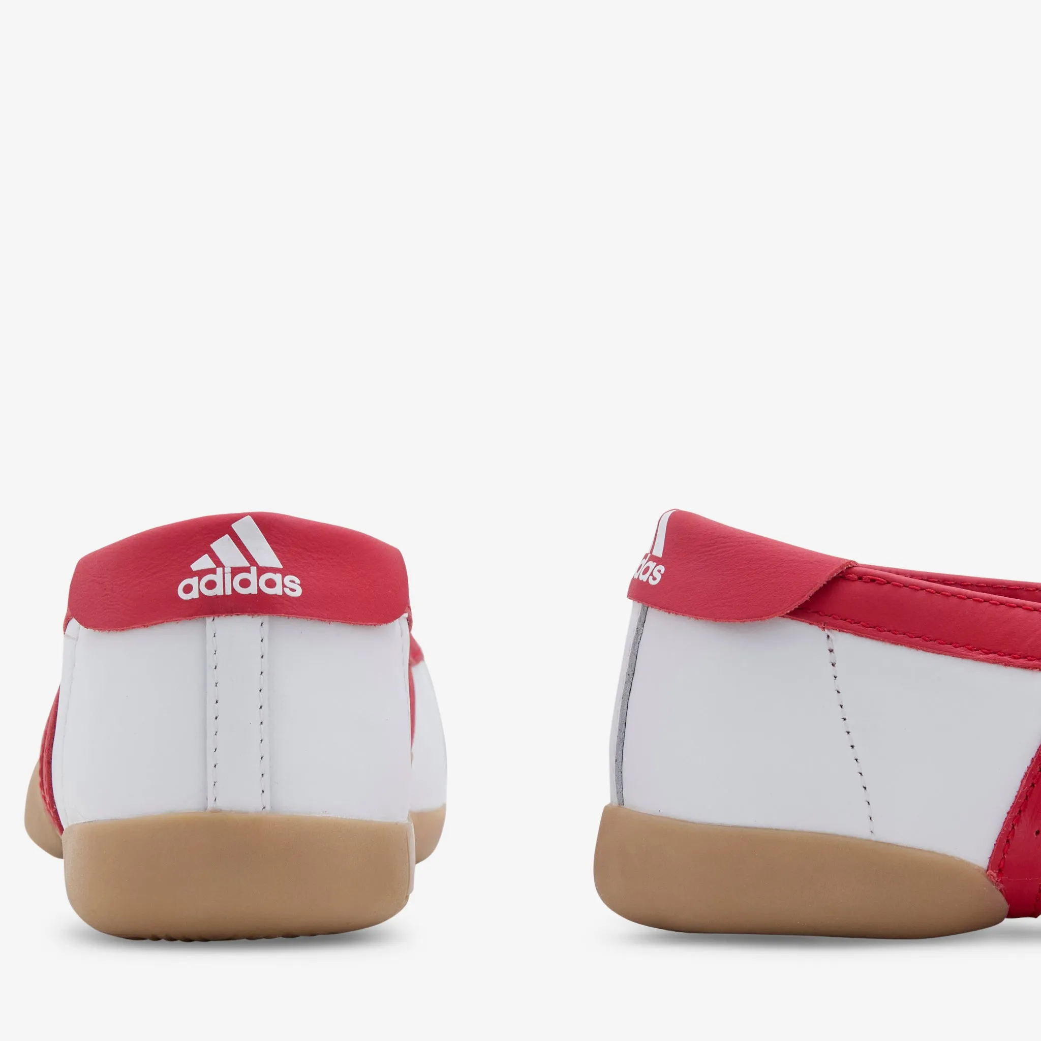 Wrinkle Resistant Clean Fit Women's Taekwondo Mei Ballet Cloud White | Better Scarlet | Gum