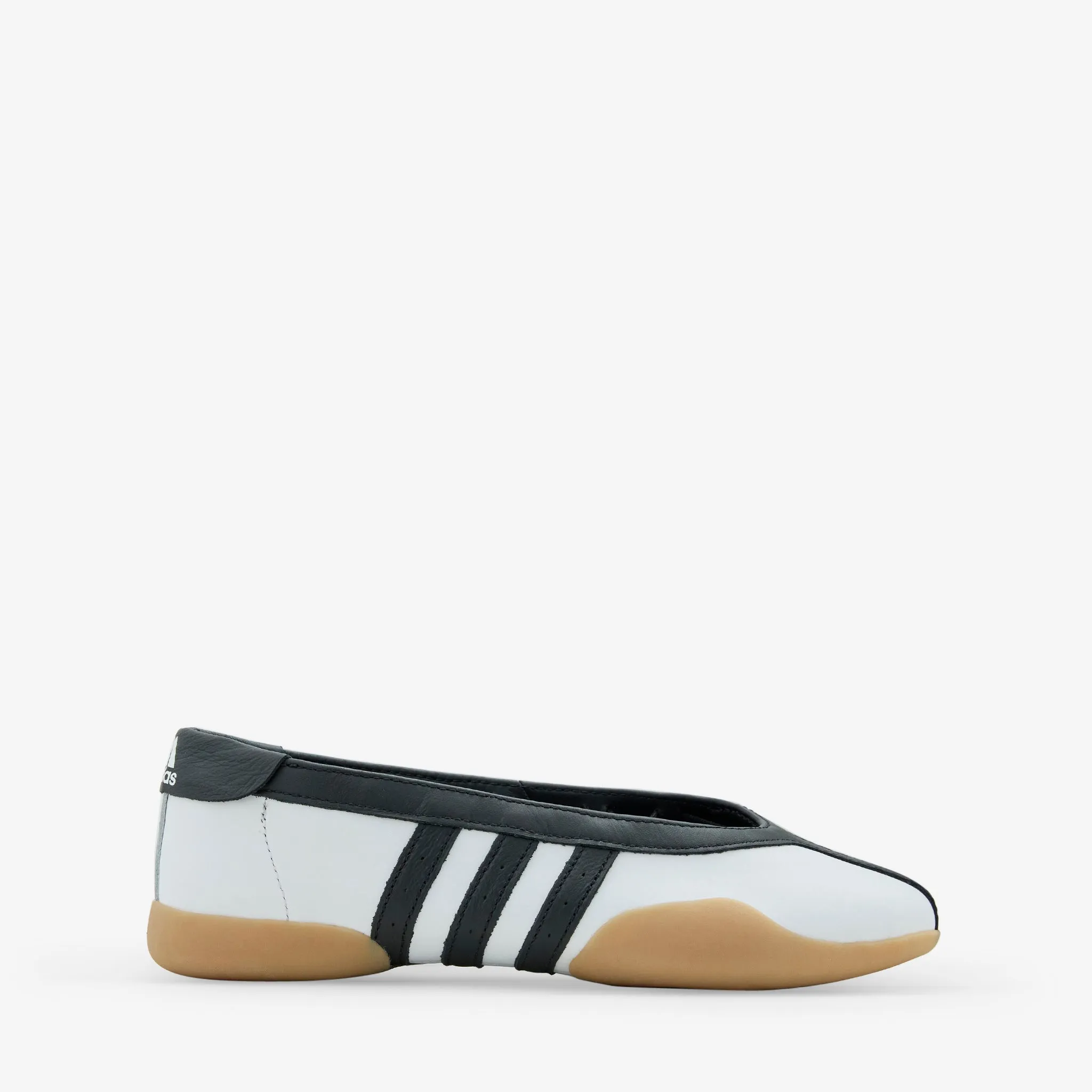 Beach Walks Synthetic Upper Women's Taekwondo Mei Ballet Cloud White | Core Black | Gum