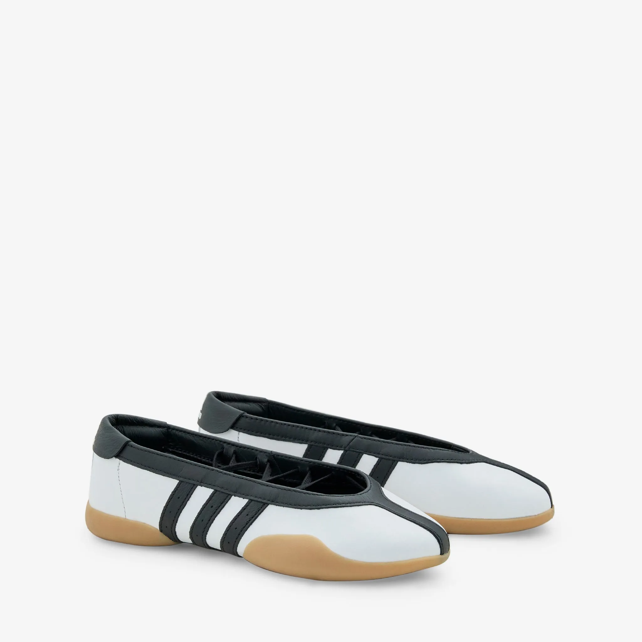 Durable Sole Simple Motion Women's Taekwondo Mei Ballet Cloud White | Core Black | Gum