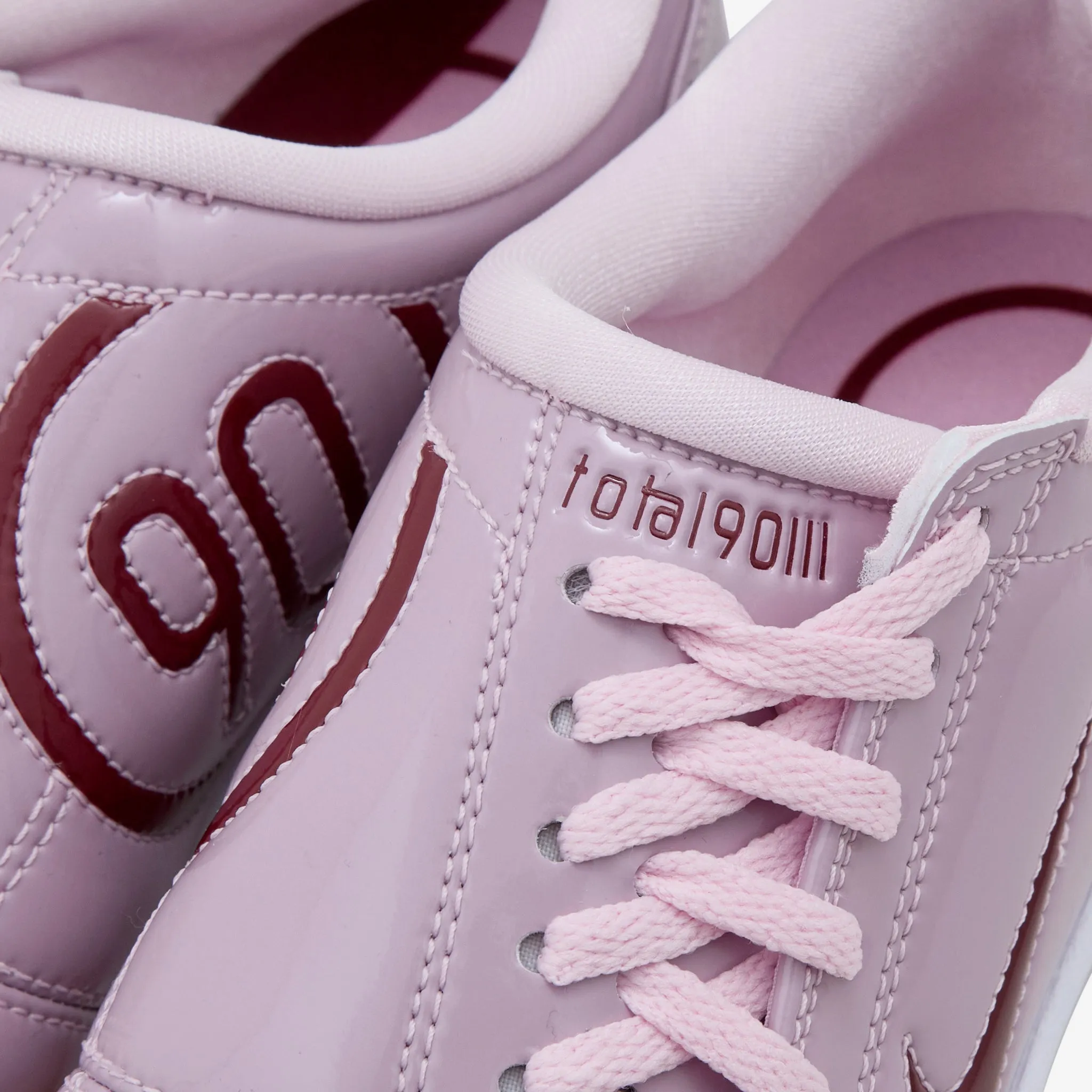 Women's Total 90 Pink Foam | Team Red | White | Gum Light Brown Evening Ready