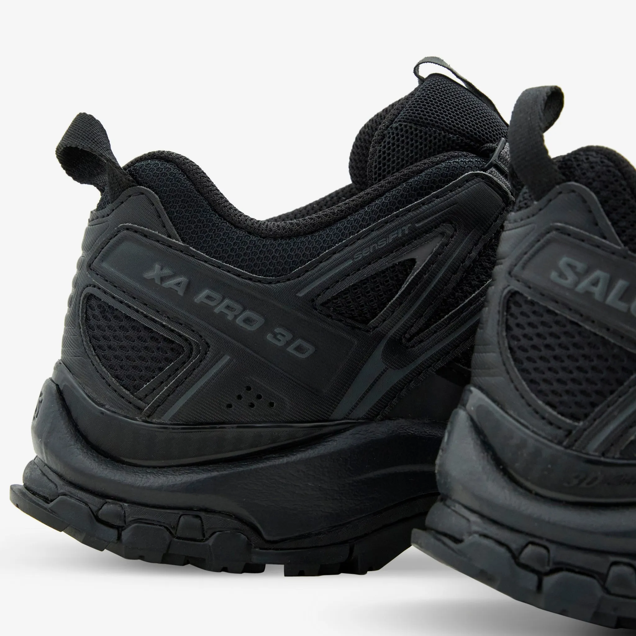 XA Pro 3D Black | Black | Magnet Street Move