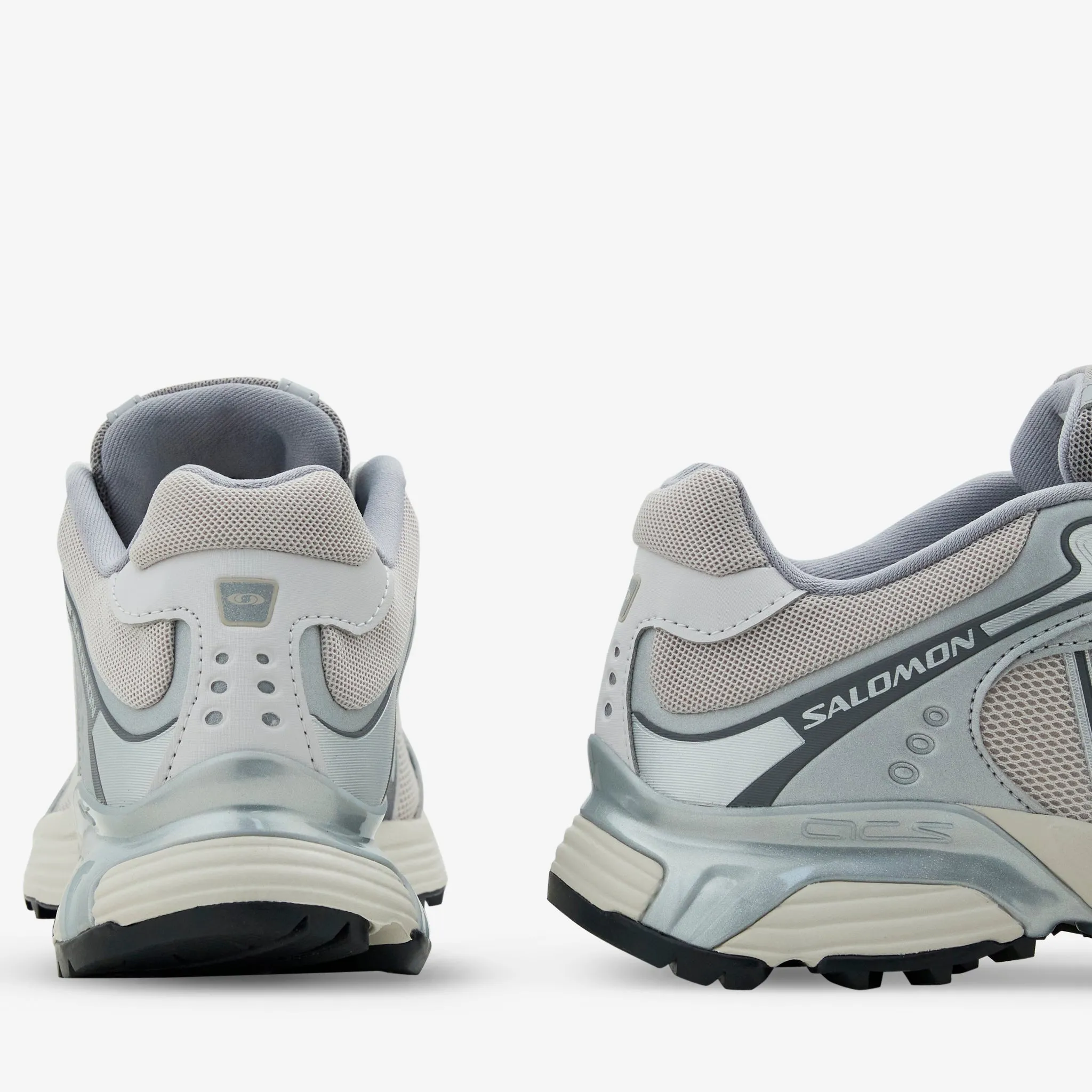 simple design XT-Whisper Footwear Silver | Lunar Rock | Silver Cloud