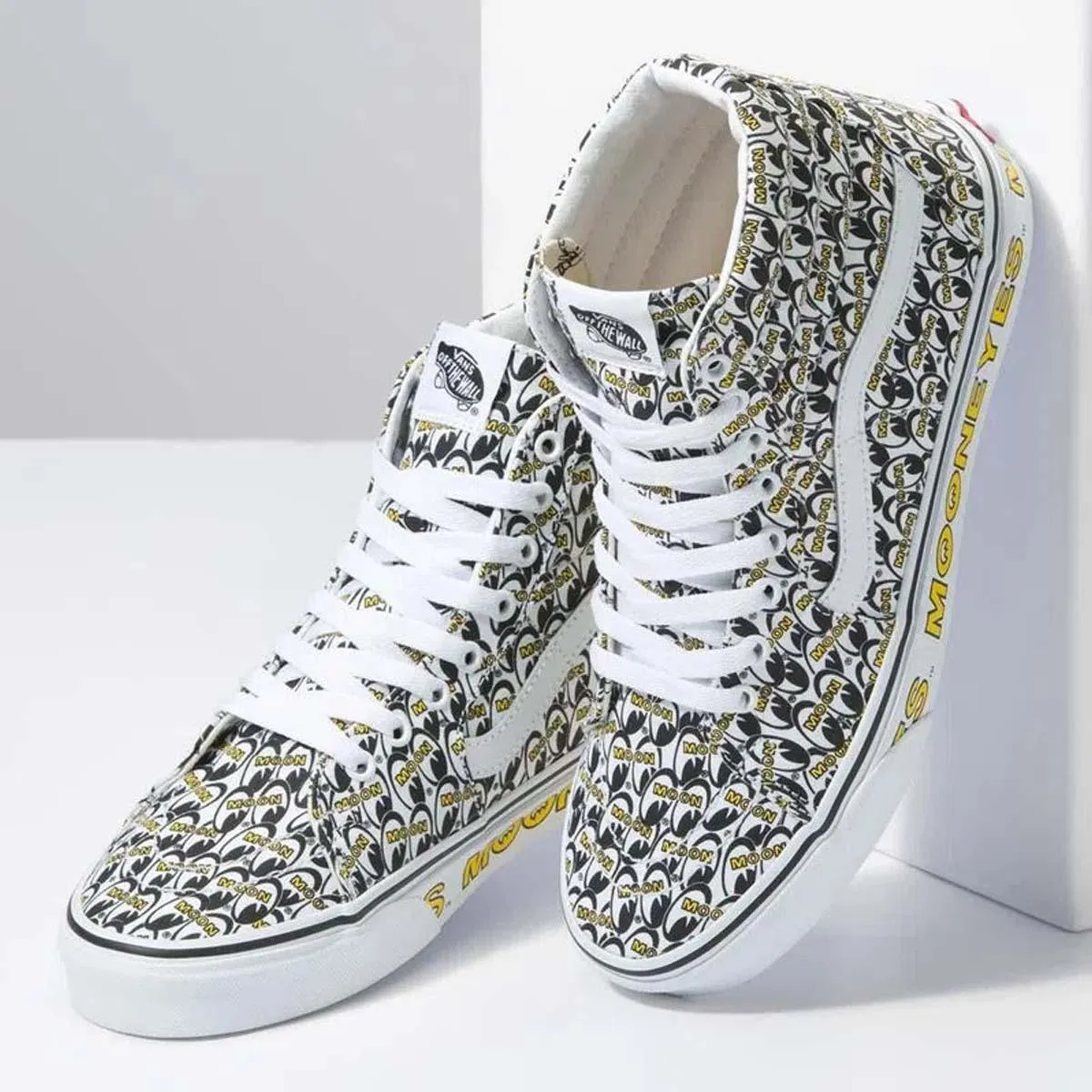 Peace Mood ergonomic   Mooneyes SK8-Hi 'White Yellow'