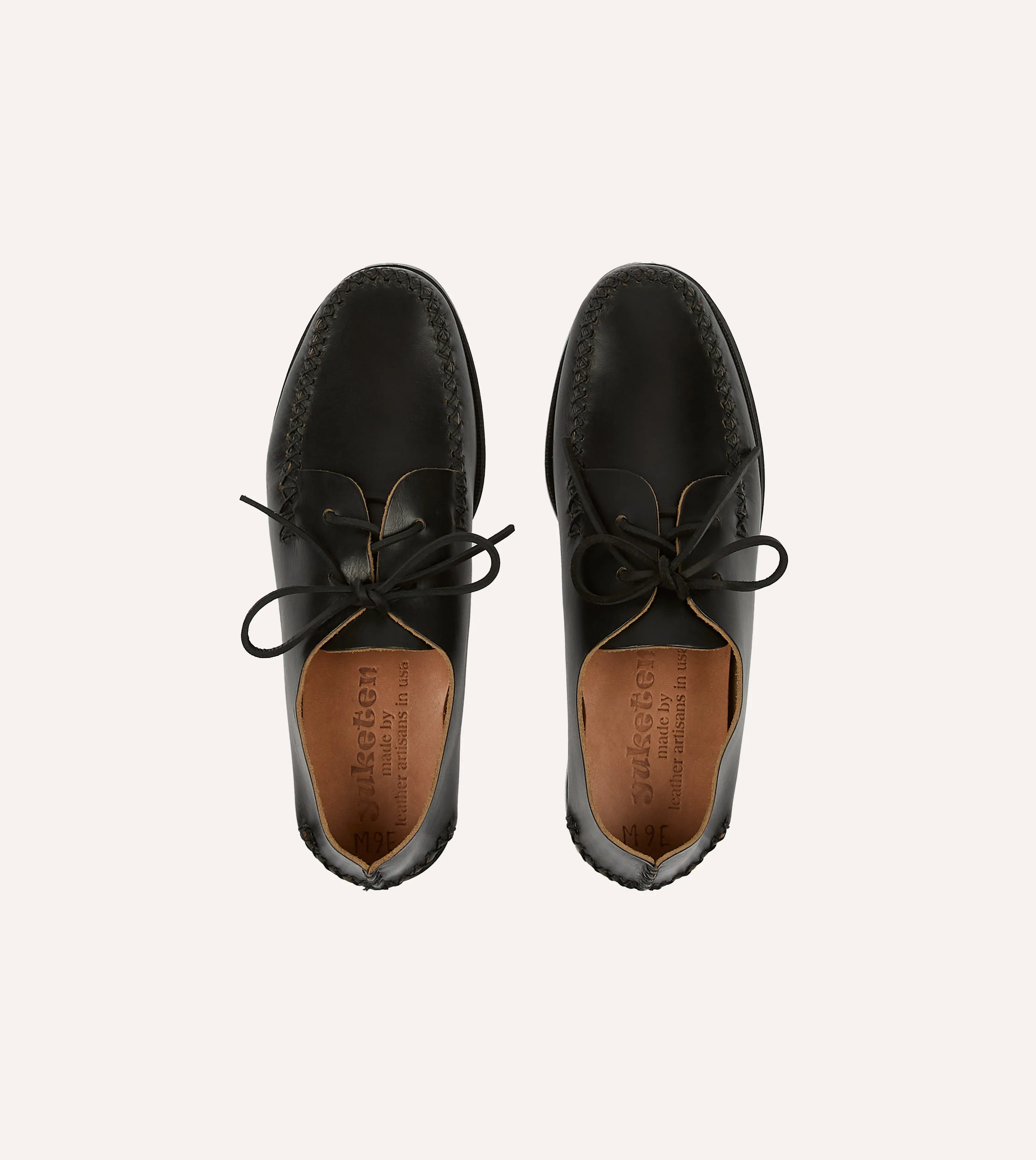 kind Breathable Ease Yuketen Black Two-Piece Oxford with Camp Sole