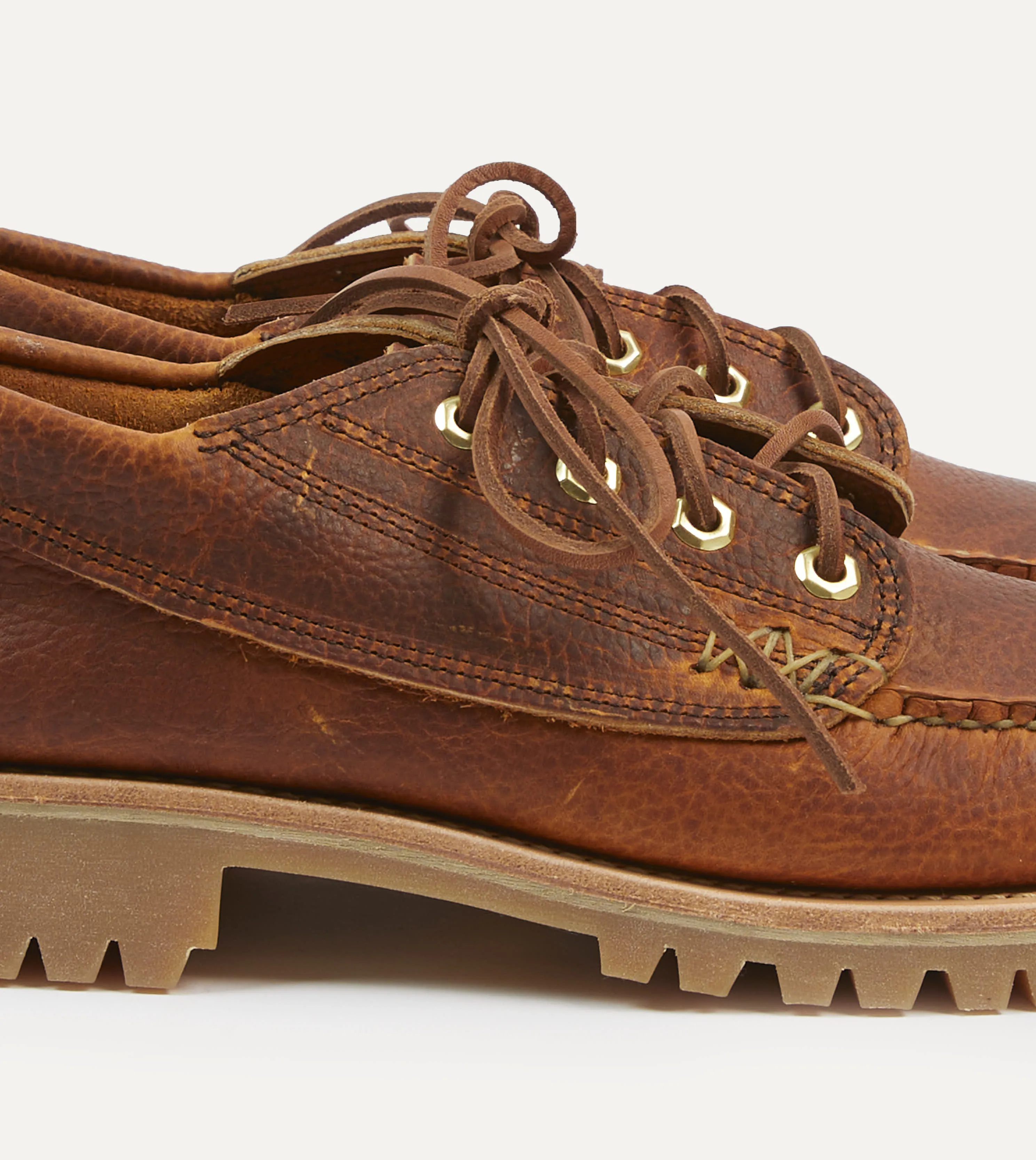 Narrow Fit pumps Yuketen Brown Leather Angler Moc Shoe