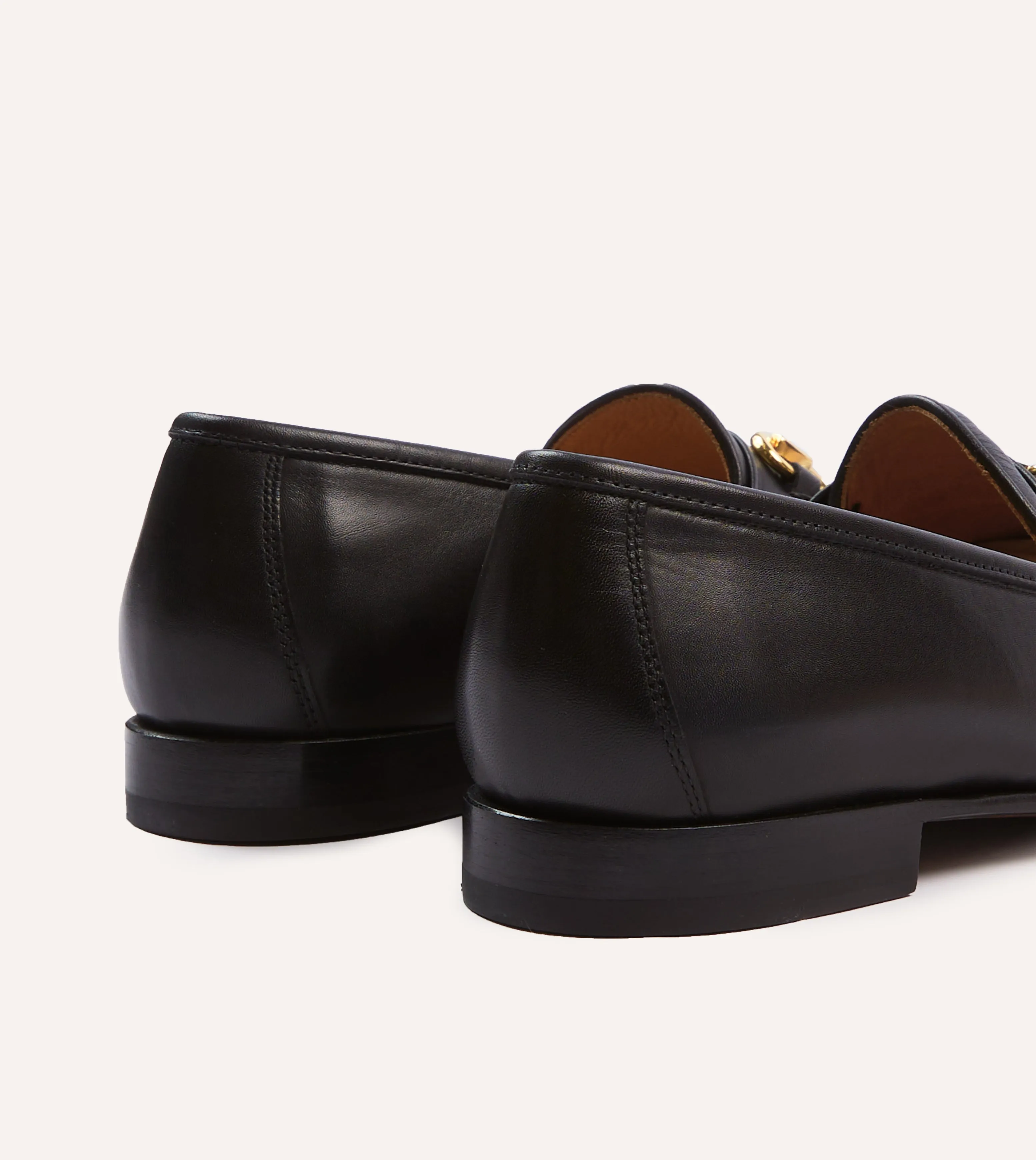 boots Secure fit Yuketen Moc Ischia Black Leather Bit Loafer