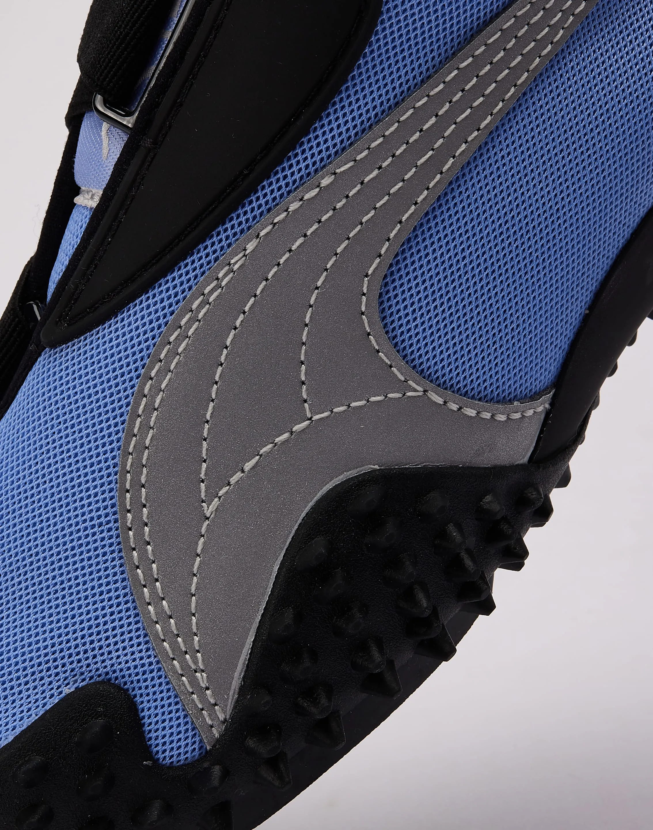 casual wearers - specific functions Puma Mostro OG