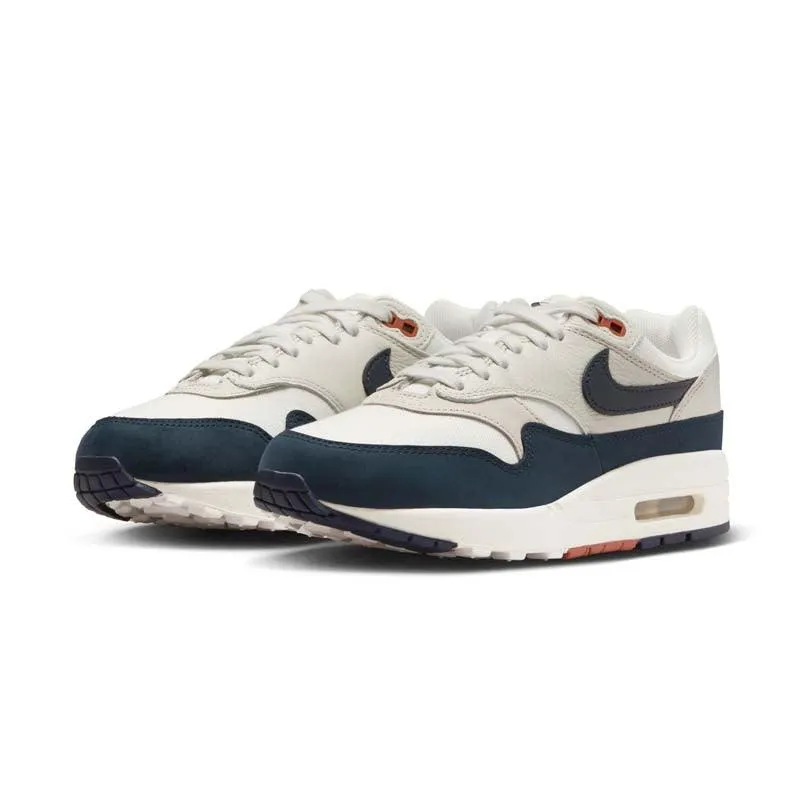 Chic Fit Wmns Air Max 1 LX 'Obsidian'